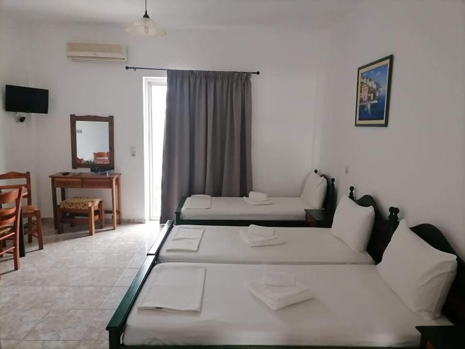 Basic Triple Room - Photo 2