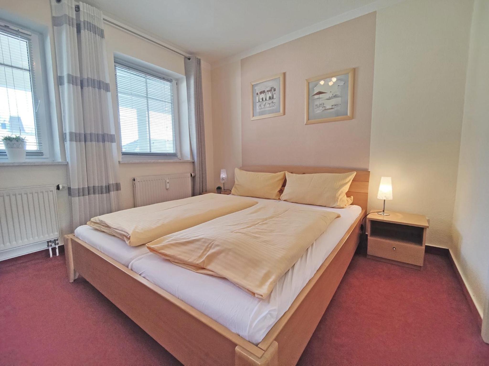 One-Bedroom Apartment with Balcony photo 1