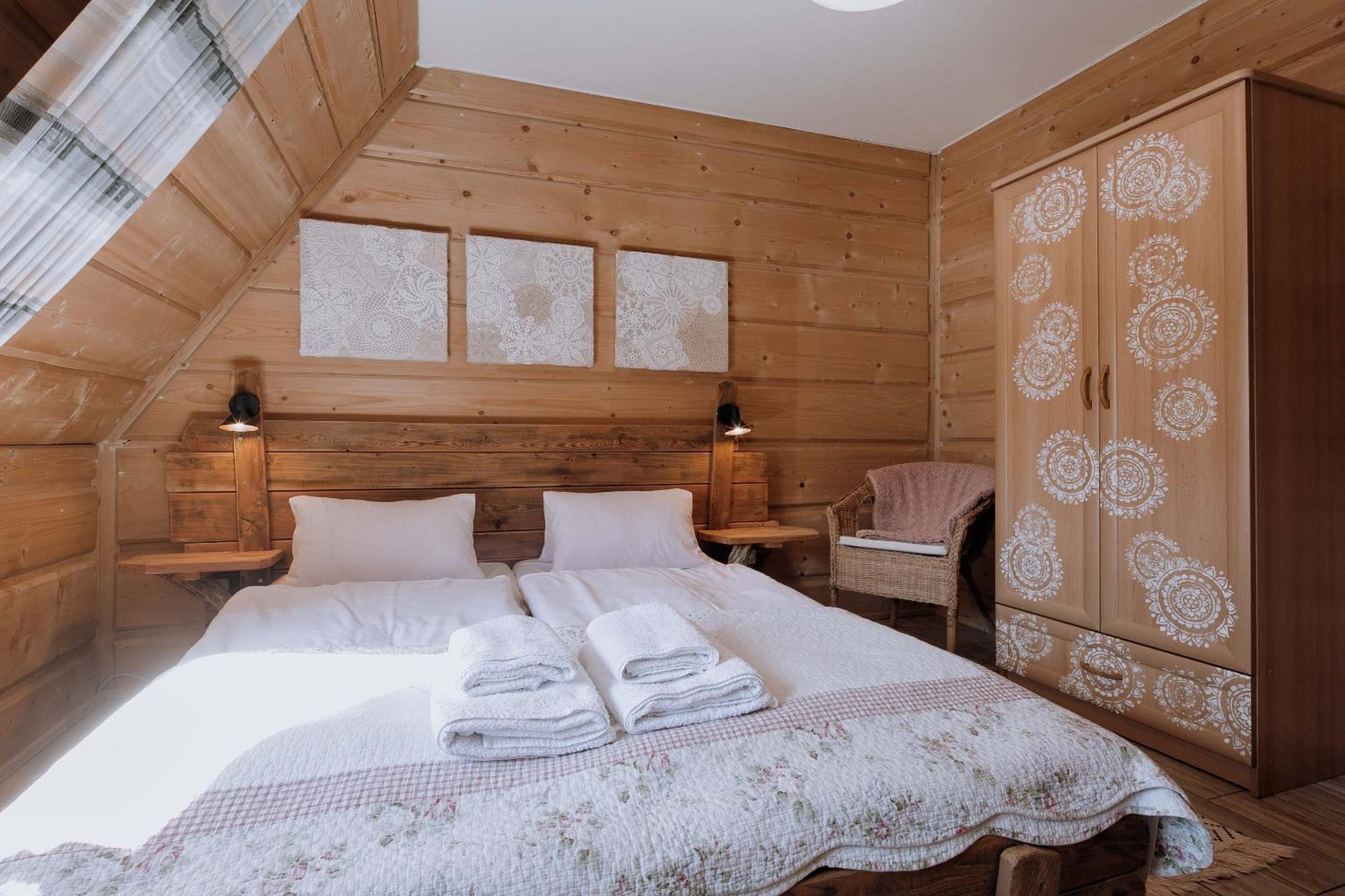 Double Room with Private Bathroom photo 2