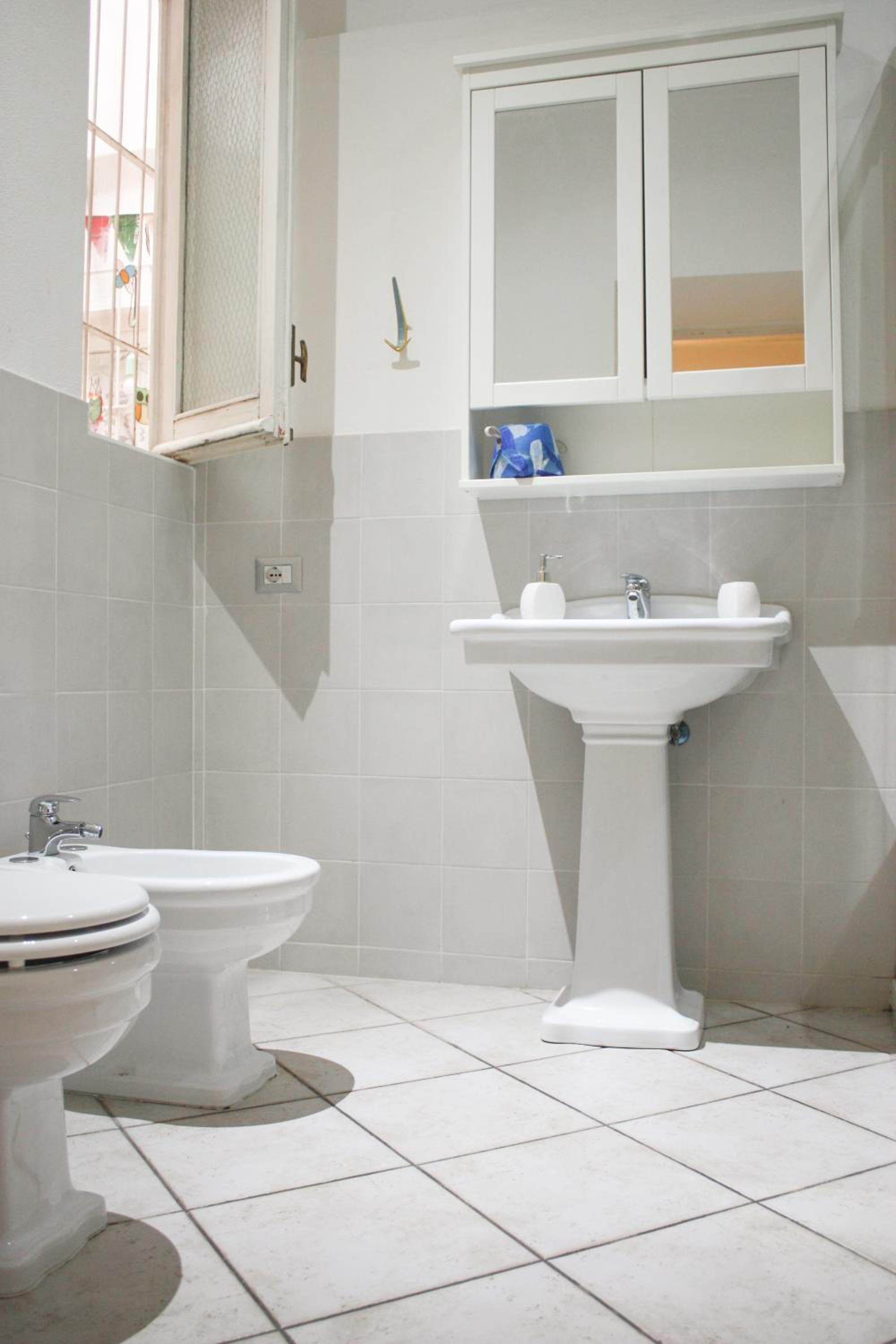 Double Room with Private Bathroom photo 3