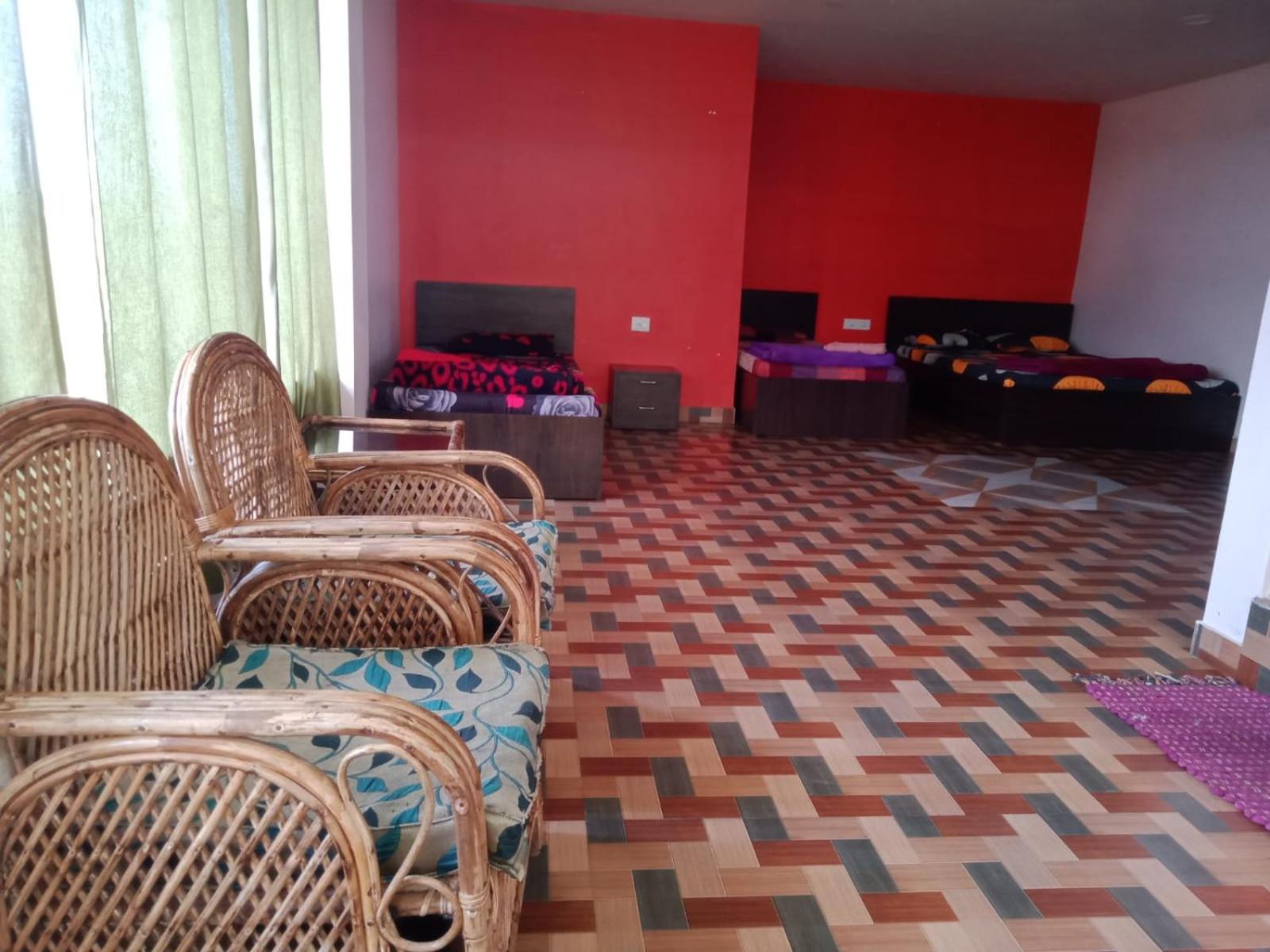 Family Room photo 3