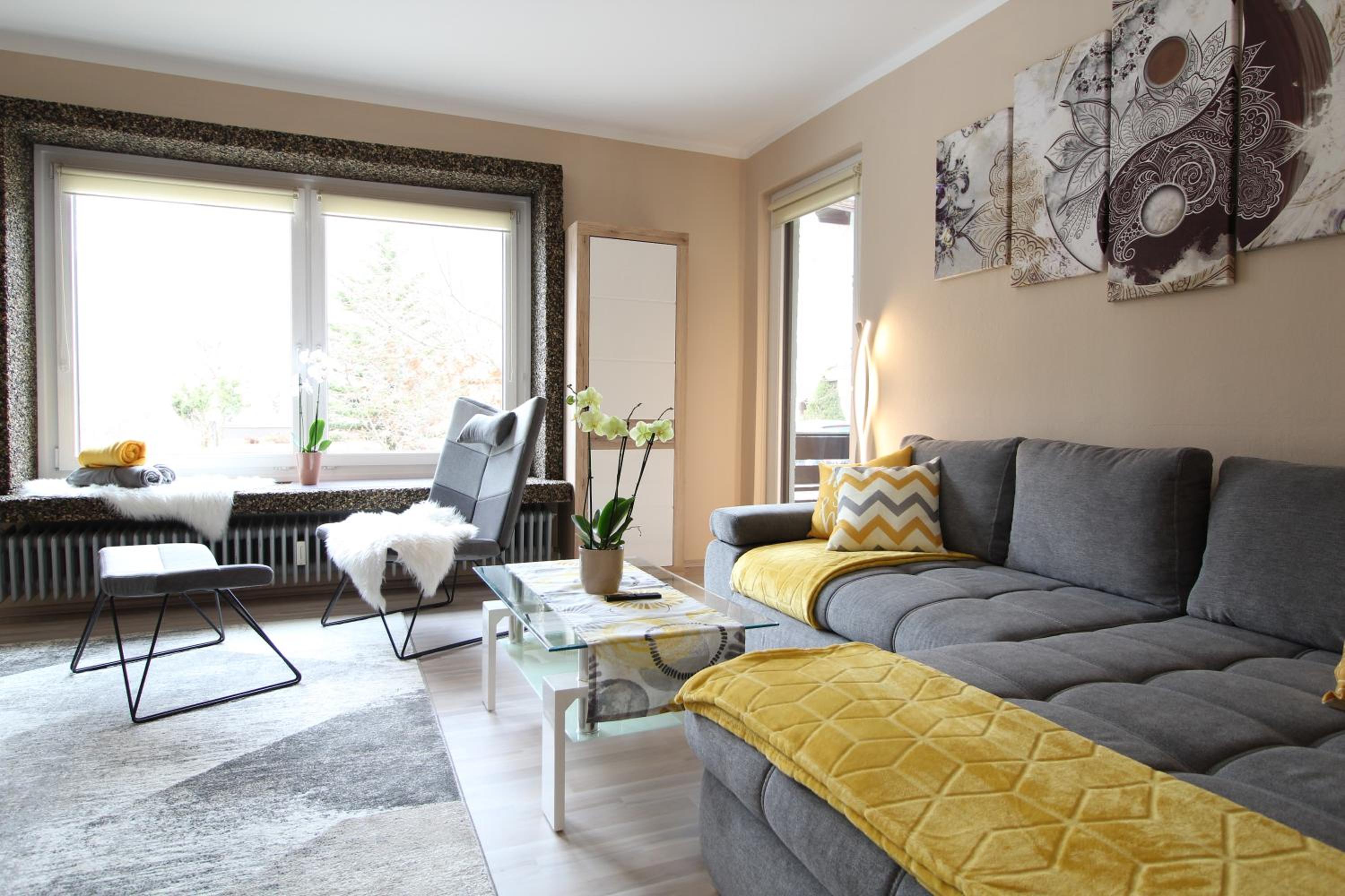 One-Bedroom Apartment photo 3