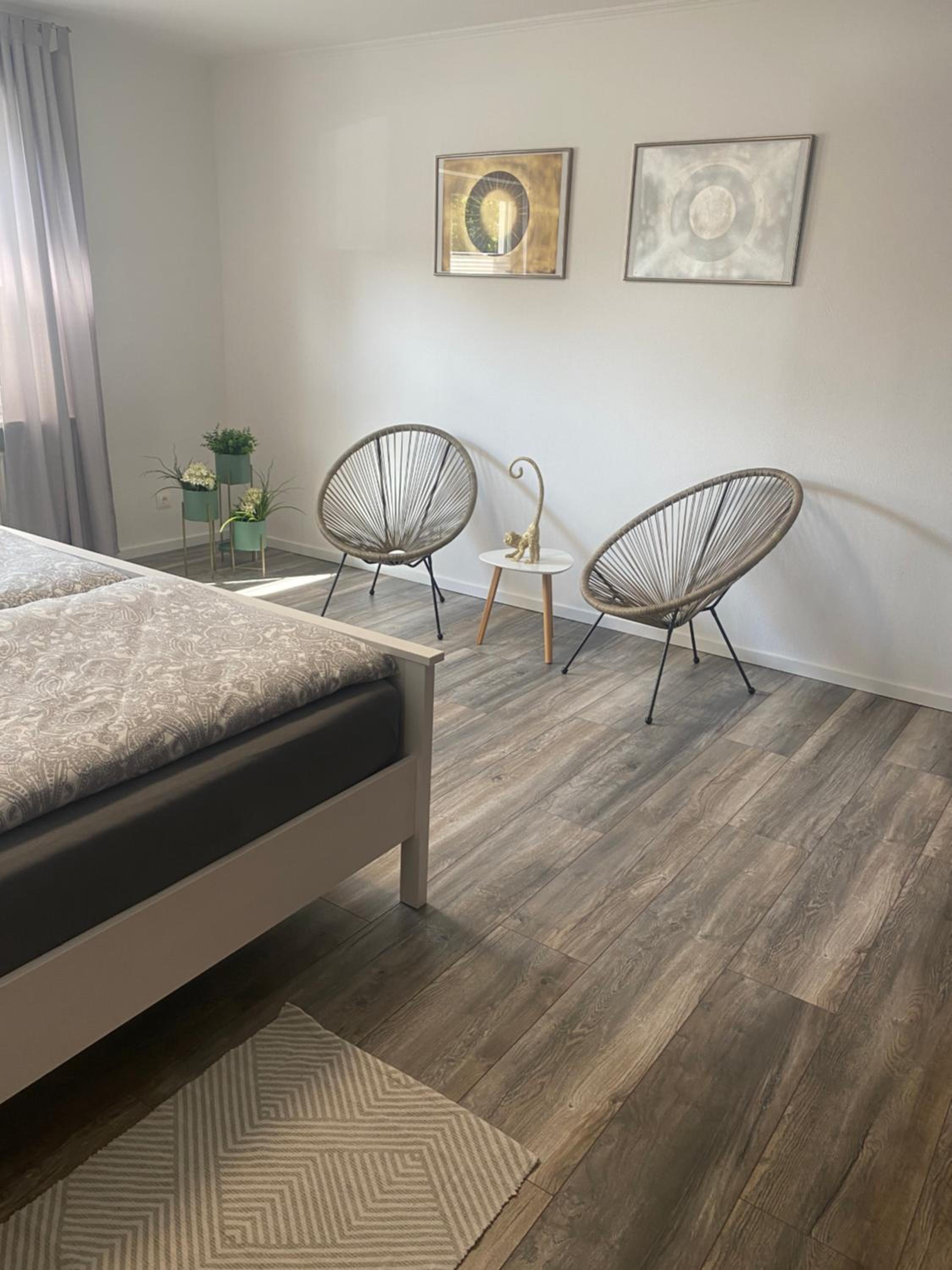 One-Bedroom Apartment - Photo 10