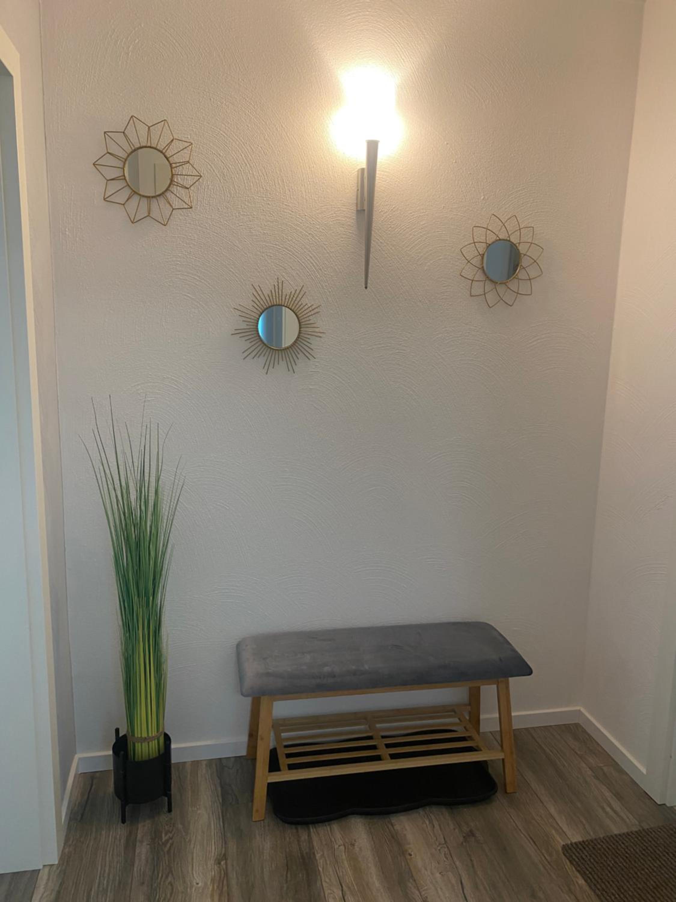 One-Bedroom Apartment - Photo 3