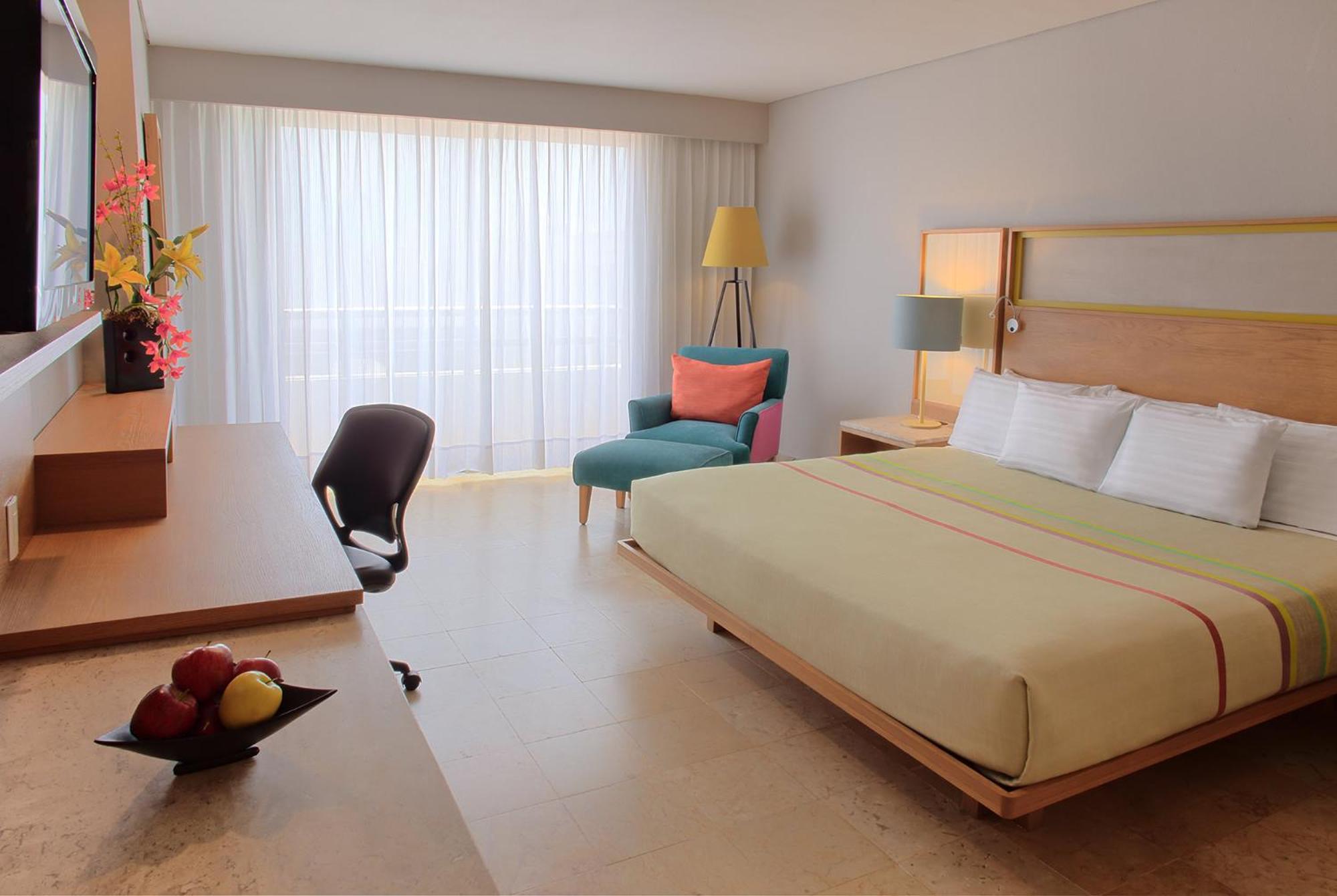 Junior Suite King Room