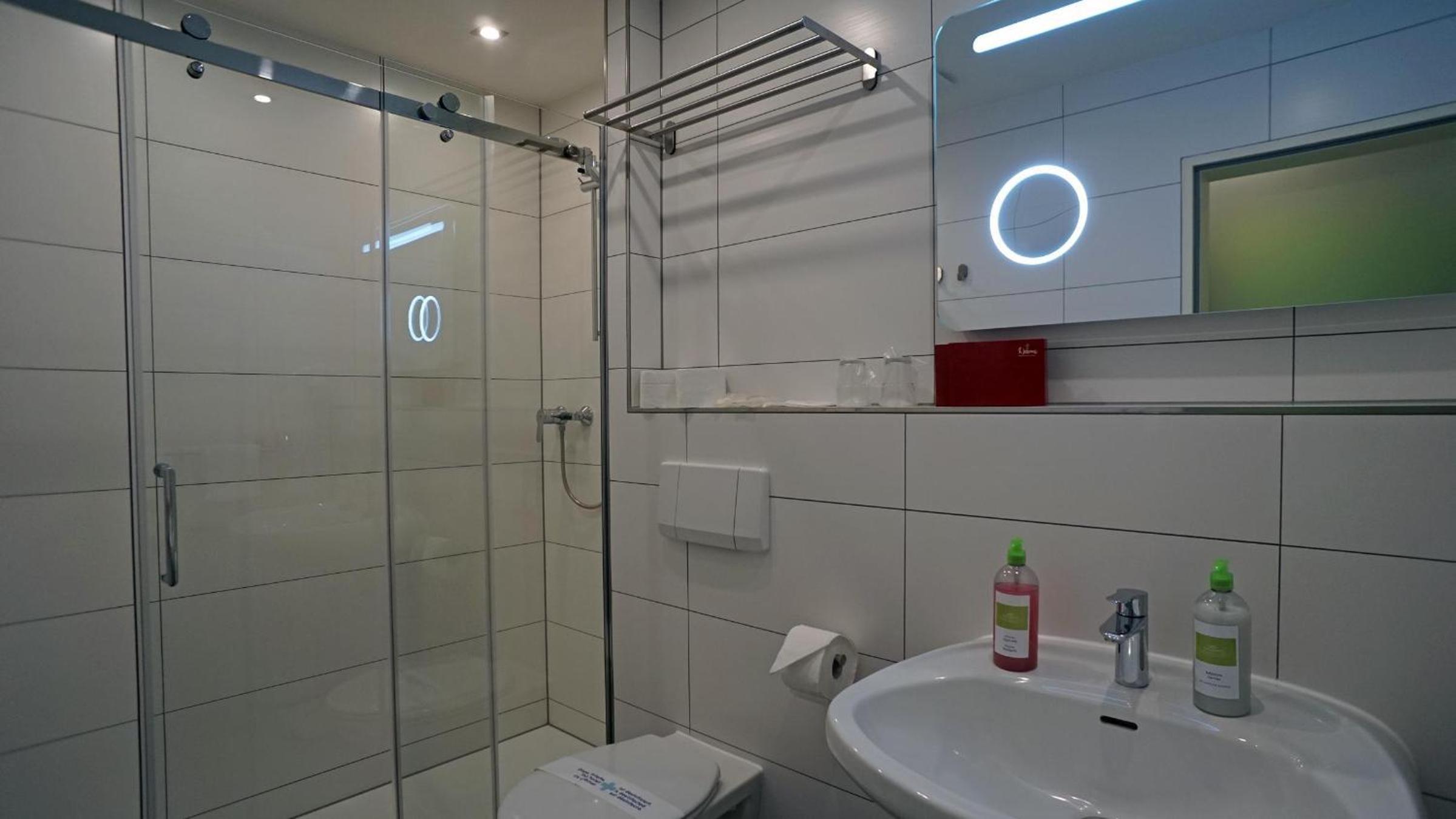 Double Room - Type B photo 2