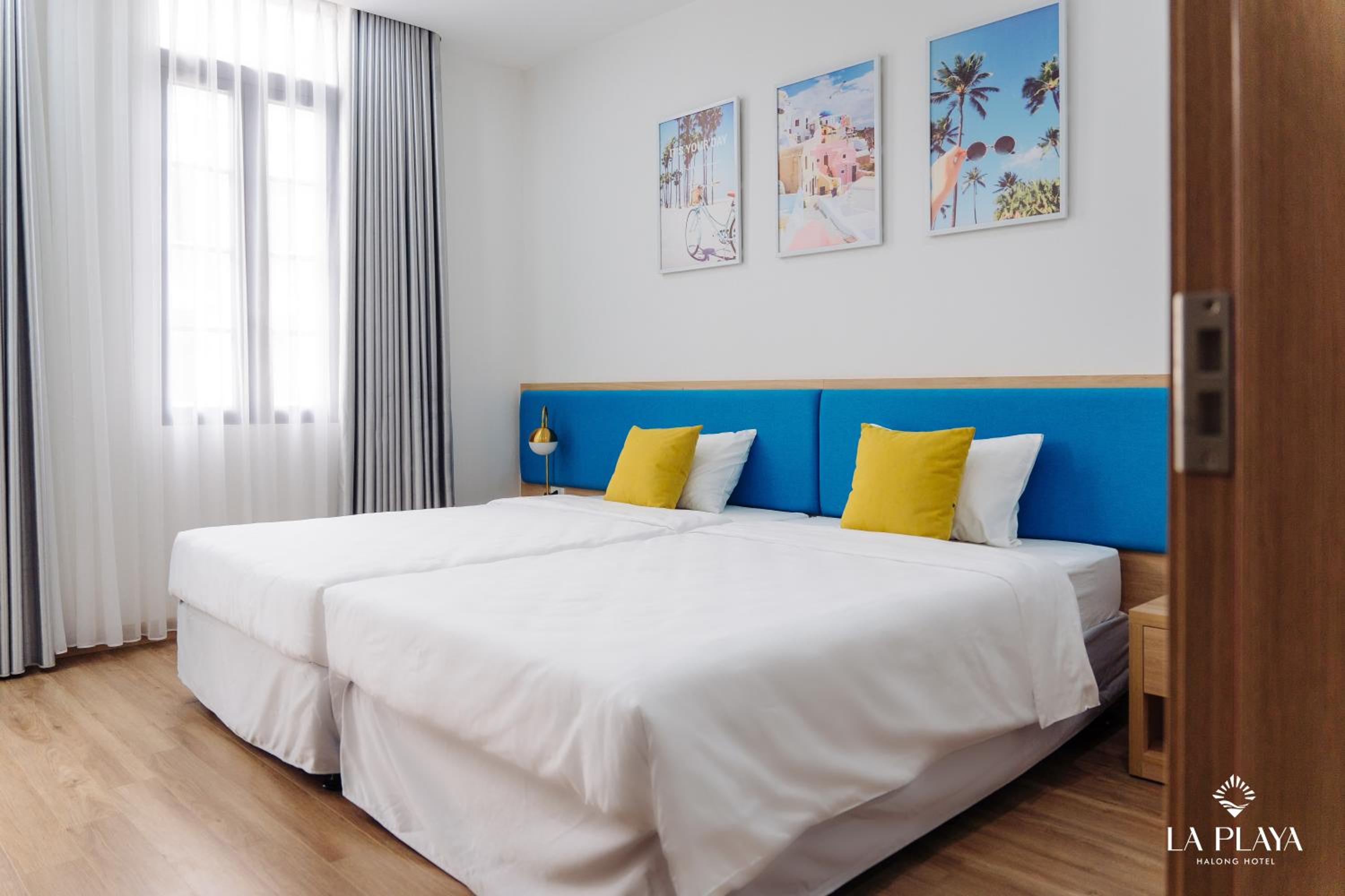 Standard Twin Room - Photo 3