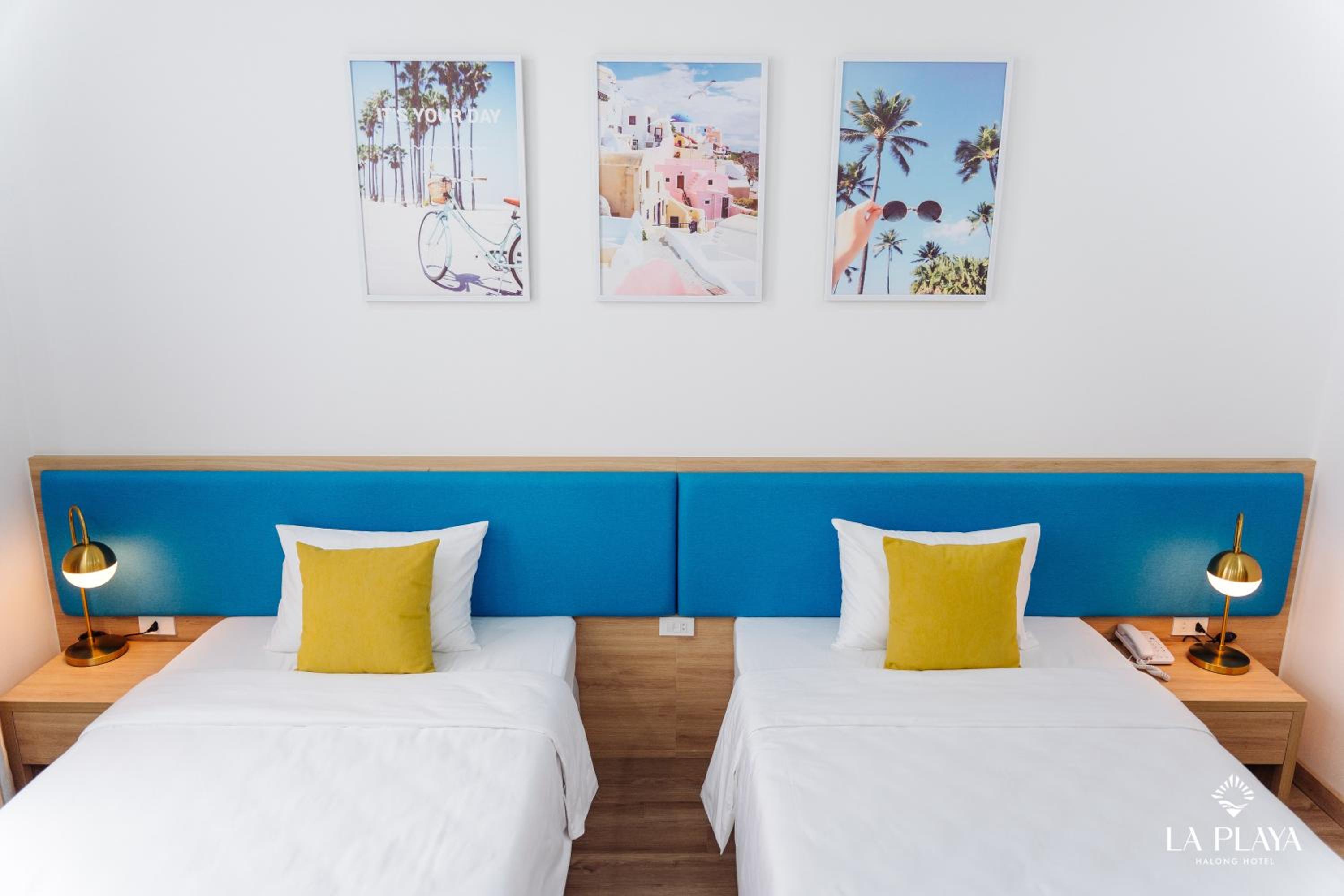 Standard Twin Room - Photo 2