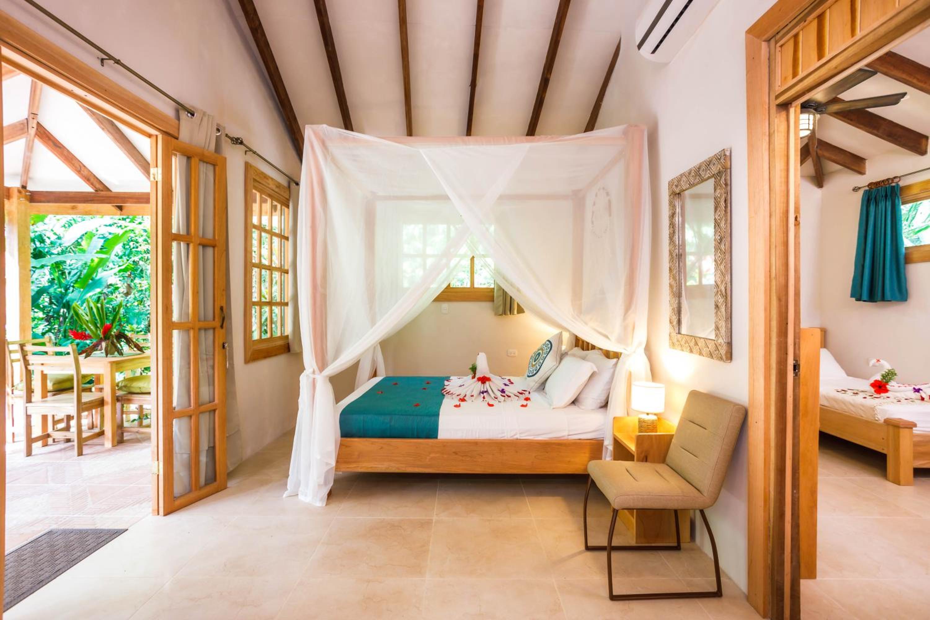 Bungalow Deluxe con Vista Giardino