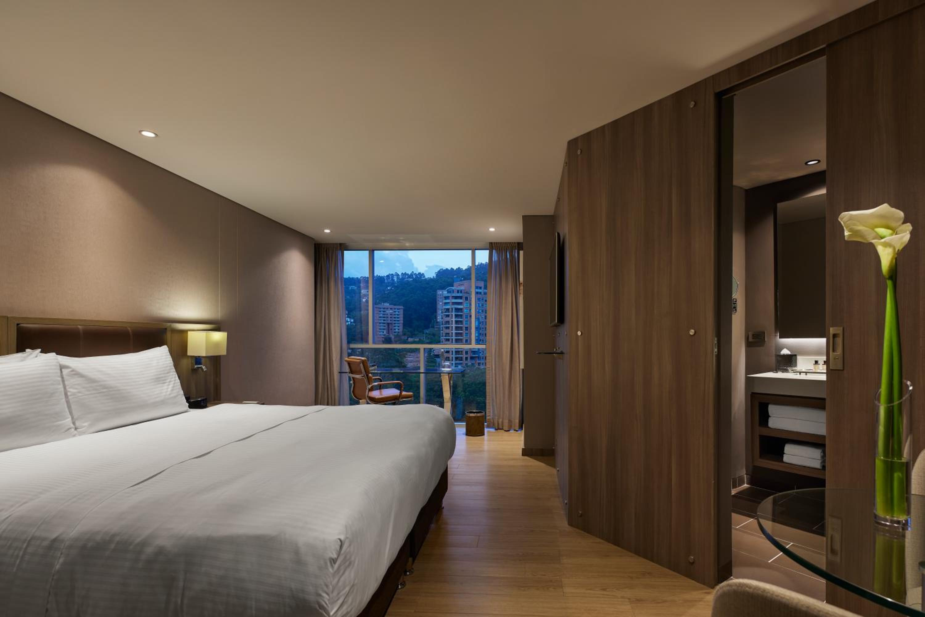 Superior King Room
