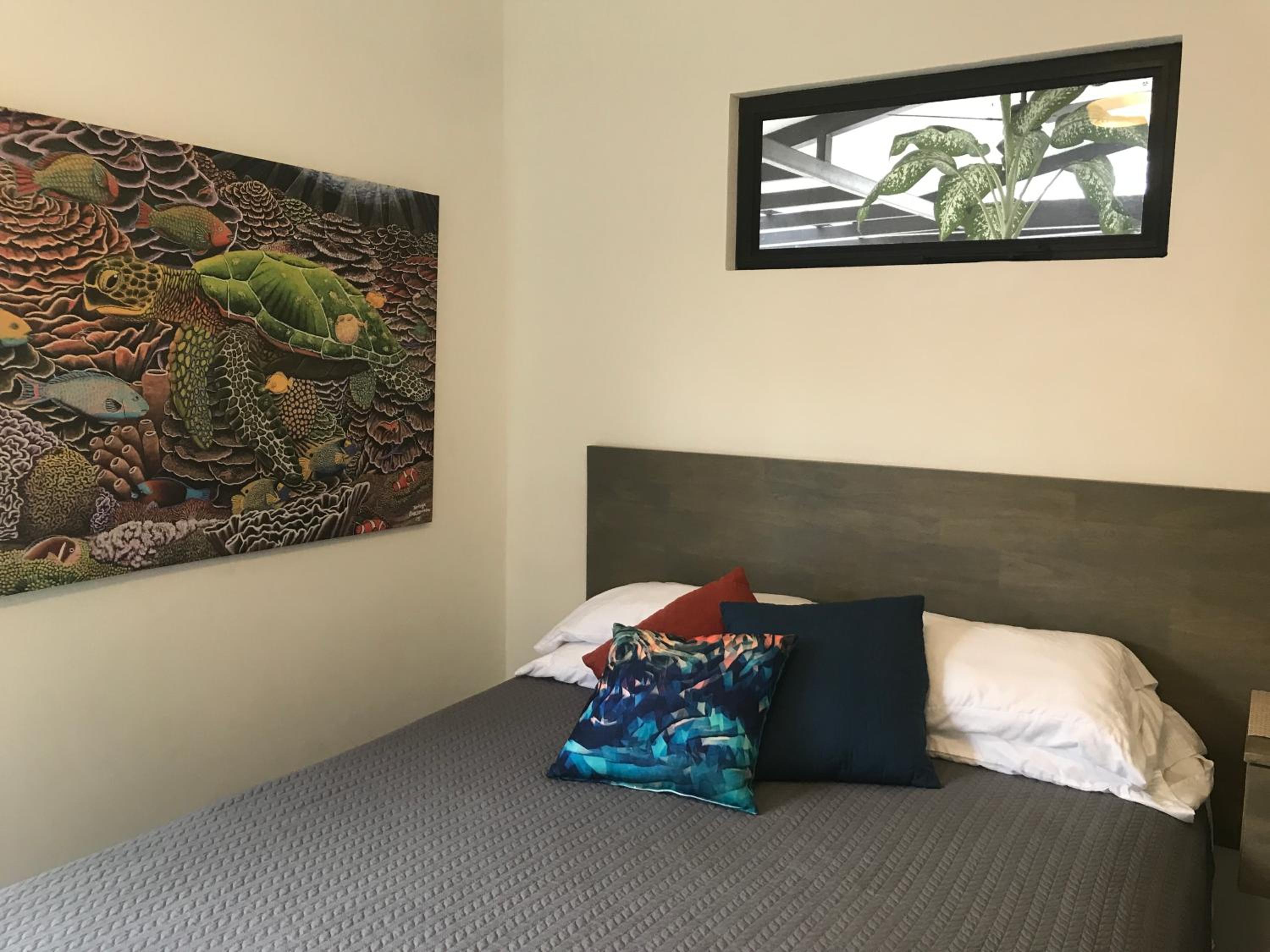 One-Bedroom Apartment photo 3
