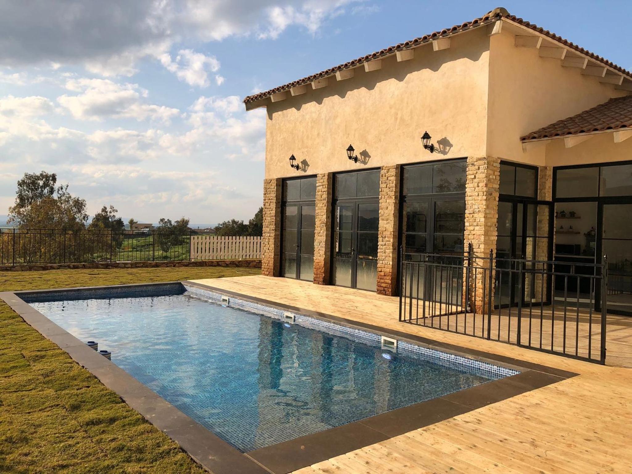 Villa photo 1