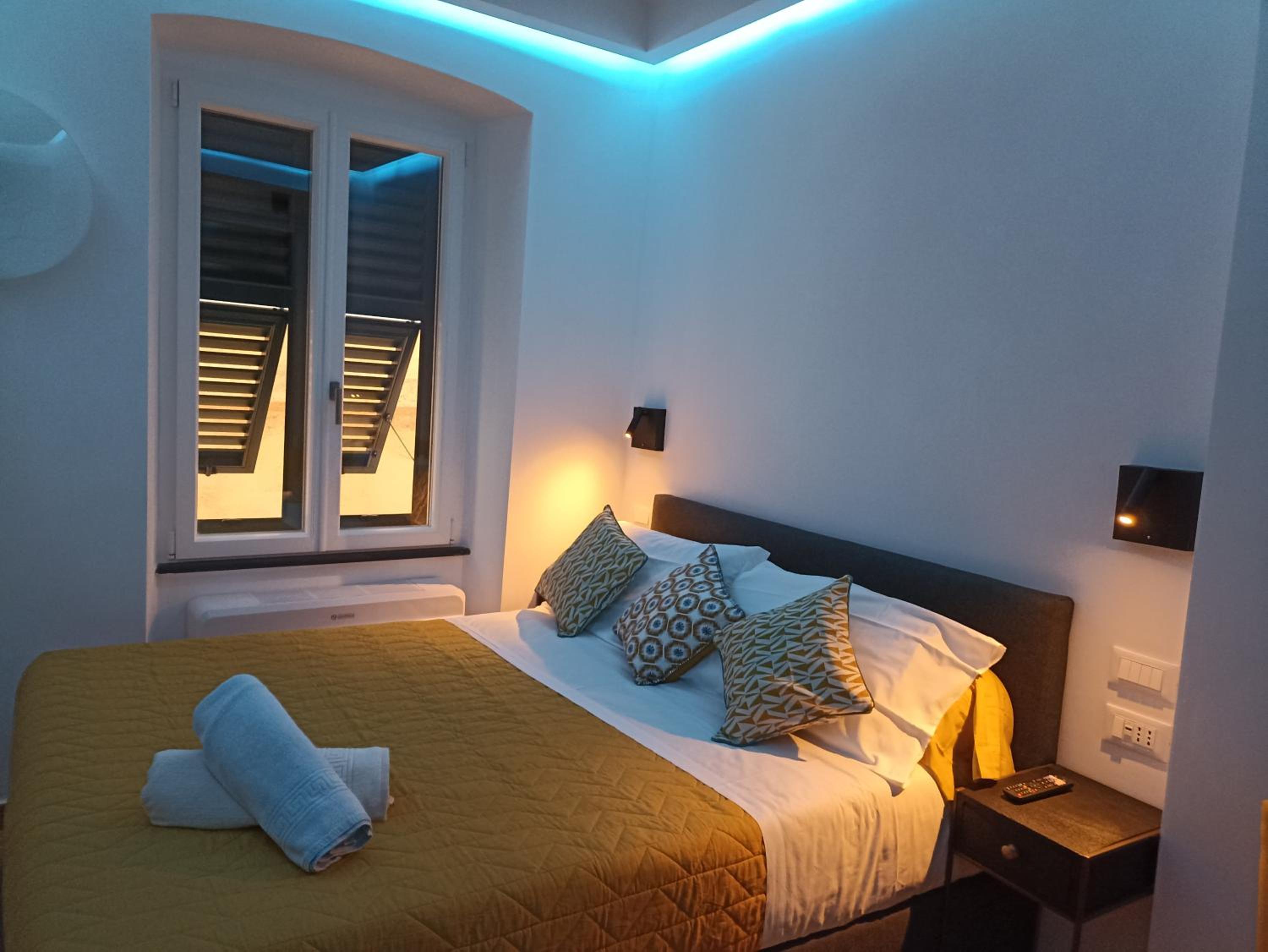 Deluxe Double Room photo 2