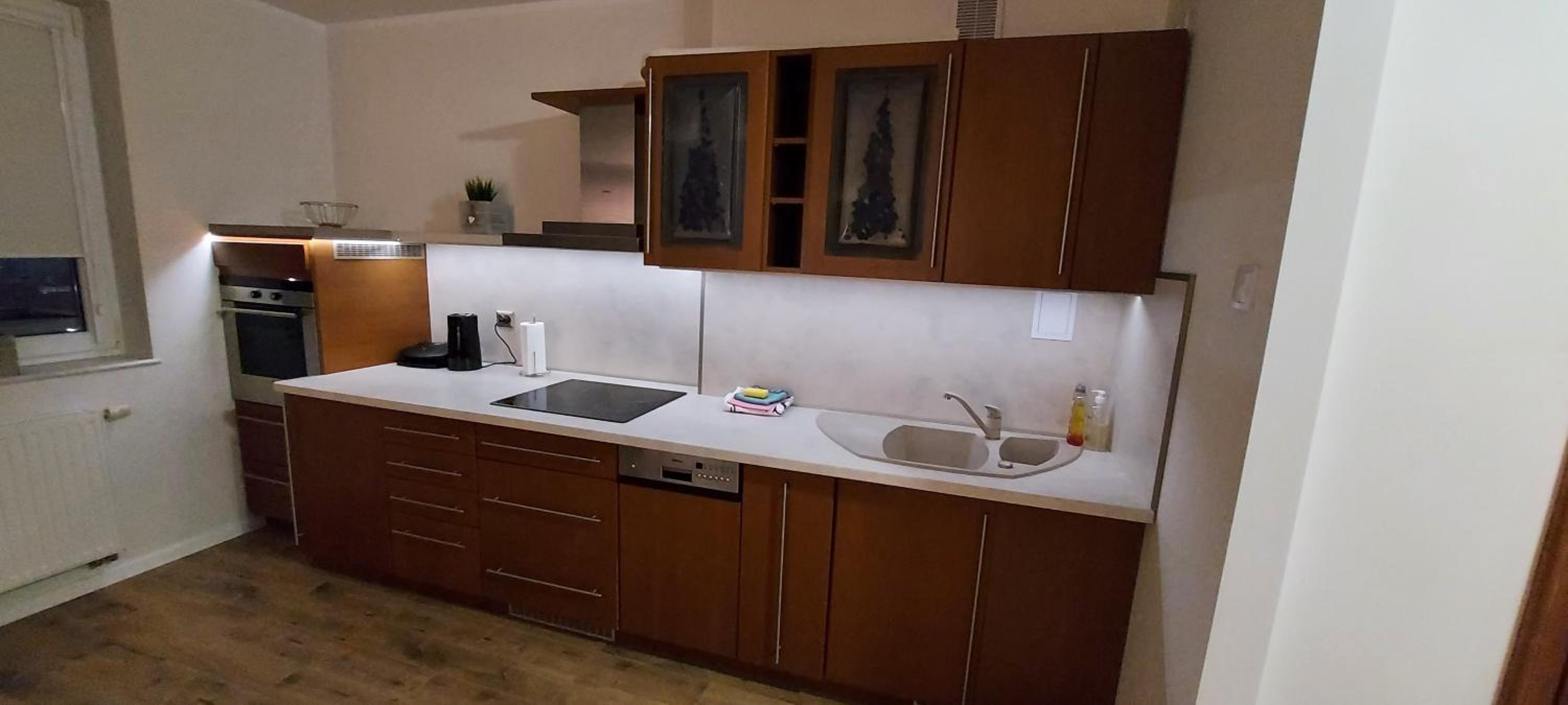 Two-Bedroom Apartment - Photo 11