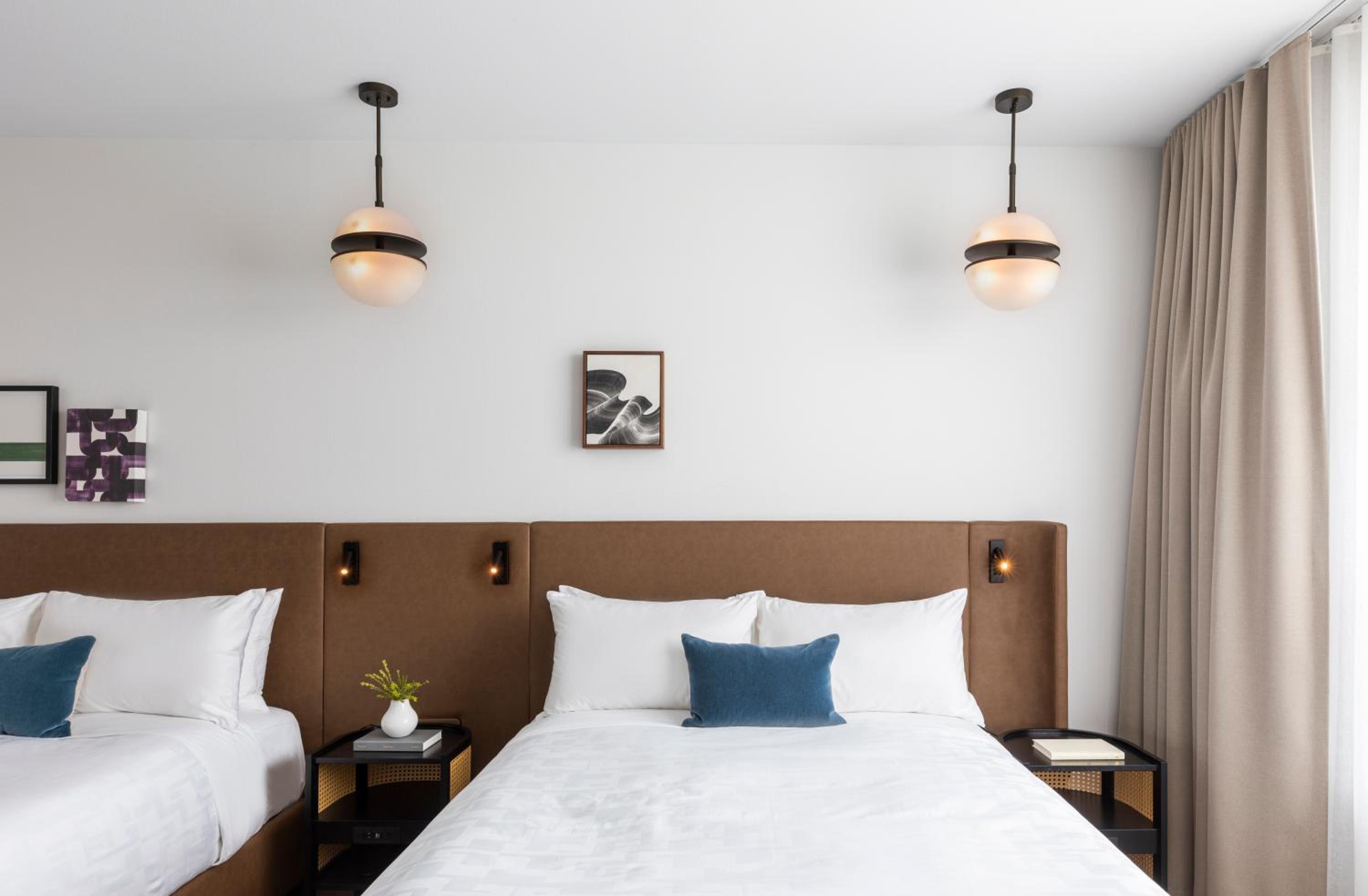 Uptown Queen Room with Two Queen Beds - Photo 5