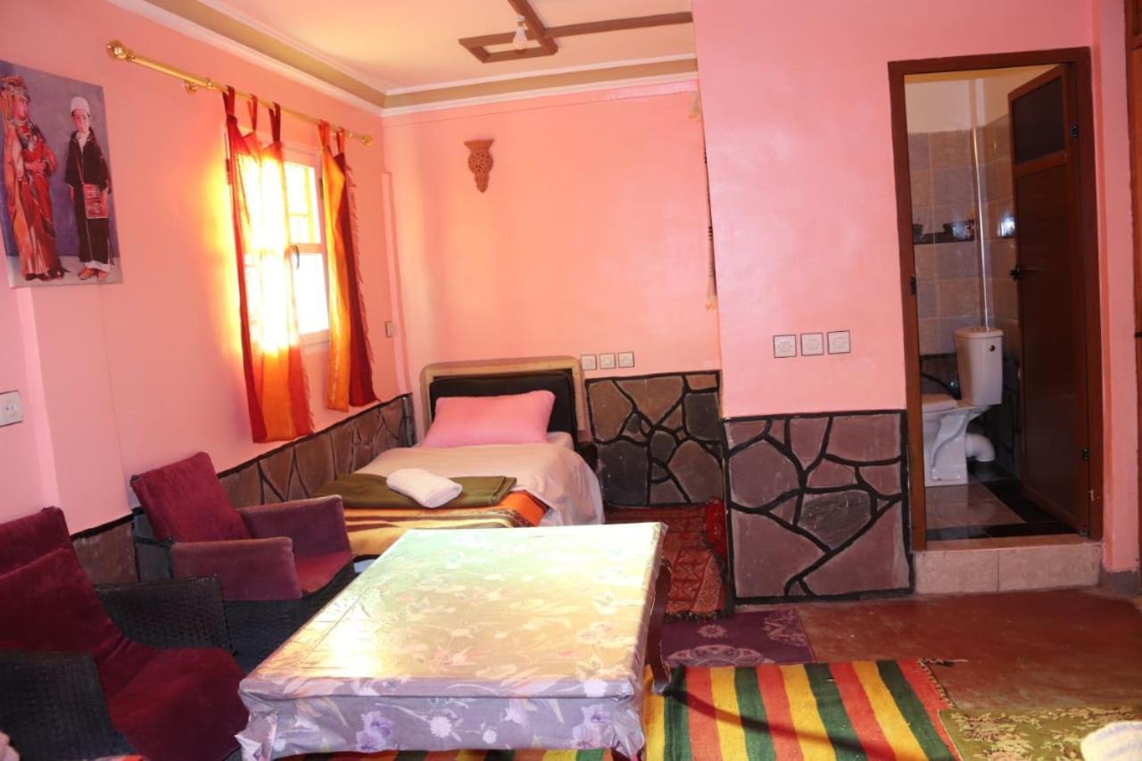 Deluxe Family Room photo 1