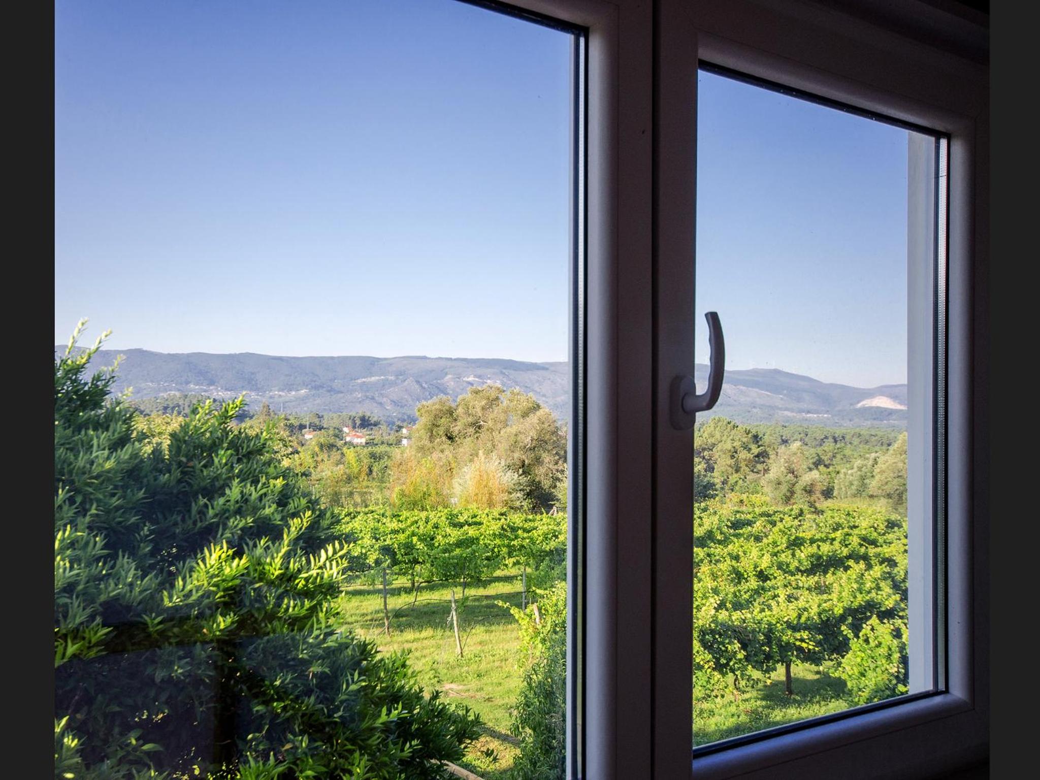 Apartment with Mountain View photo 2