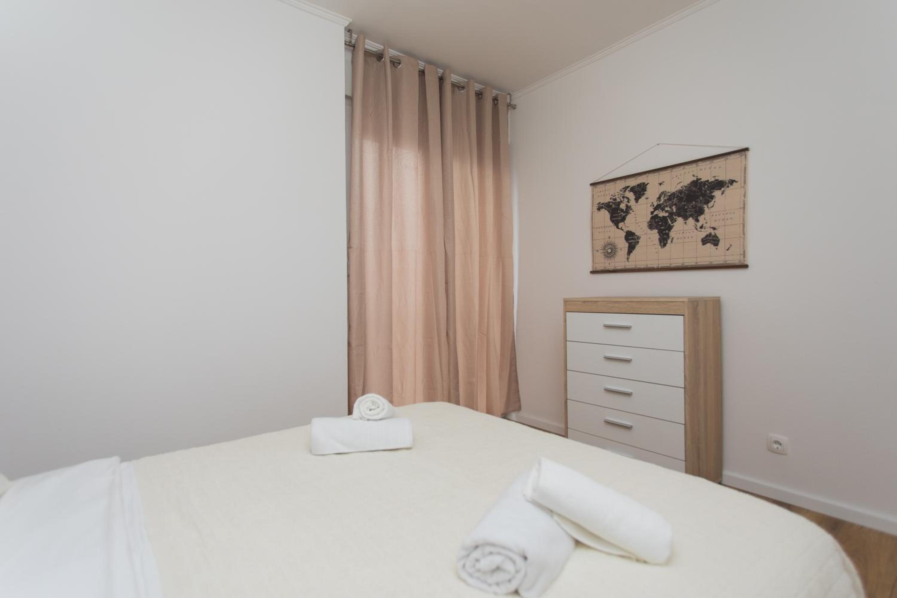 Two-Bedroom Apartment - Photo 8