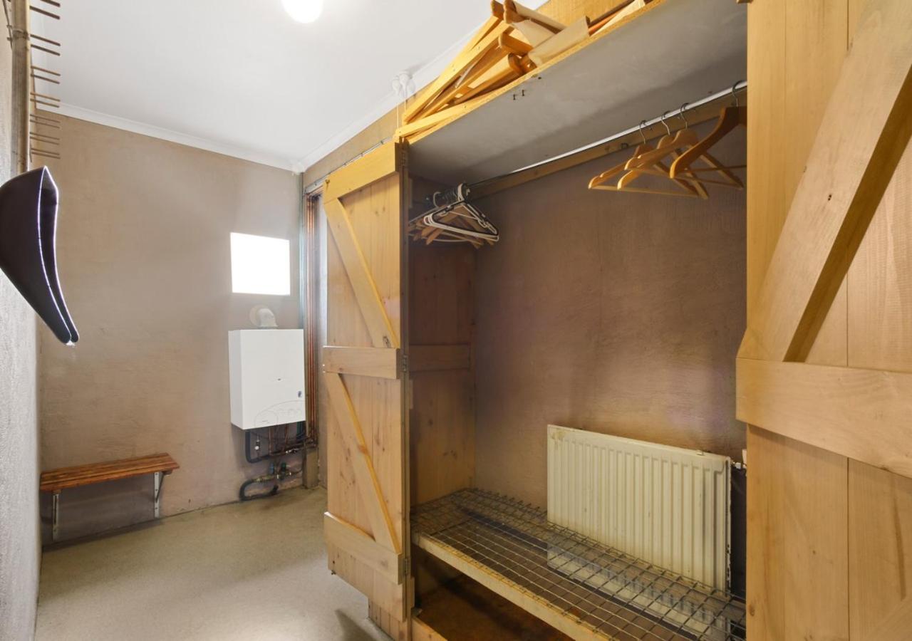 Two-Bedroom House photo 3