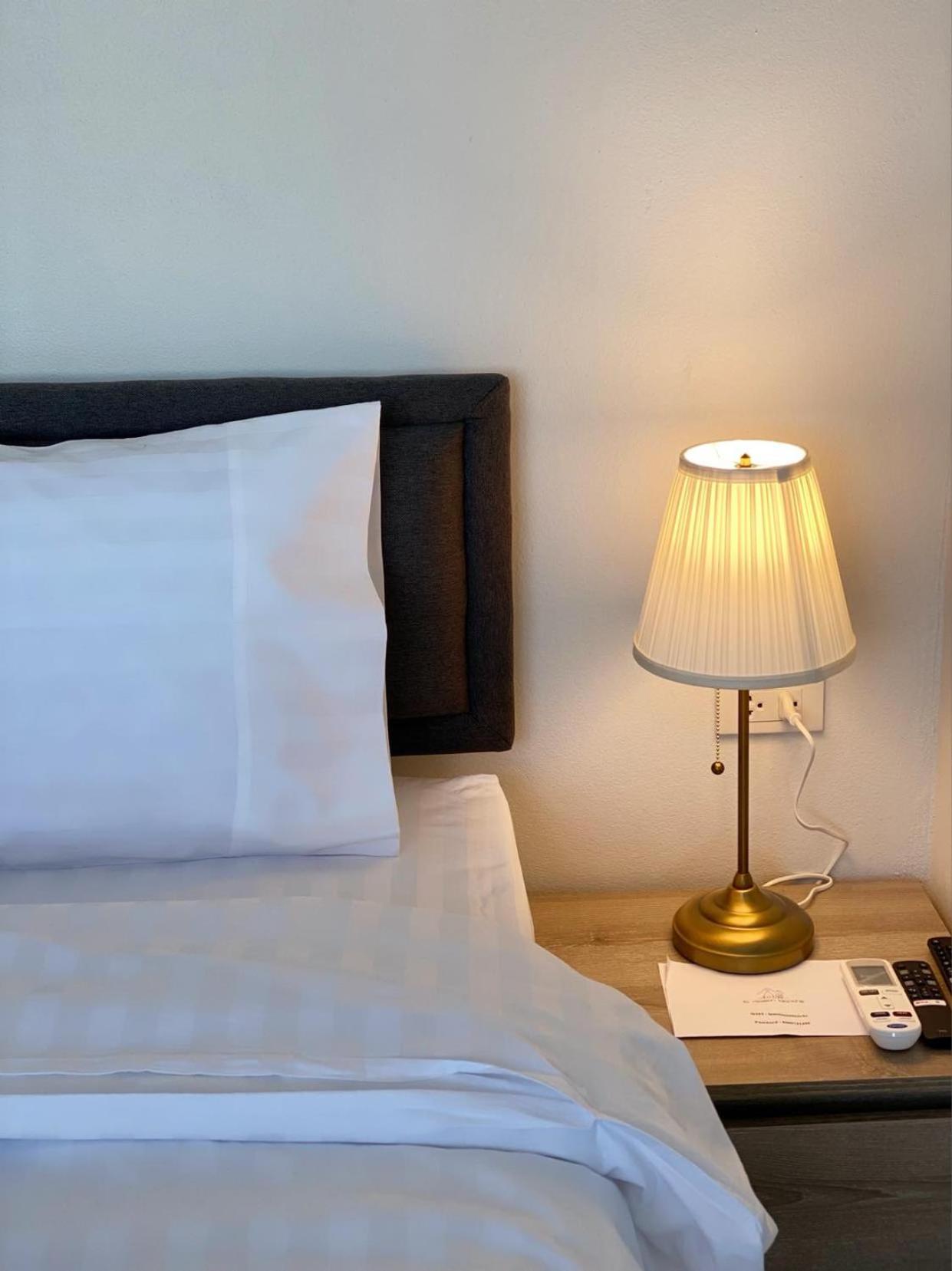 Double Room with Mountain View - Photo 19