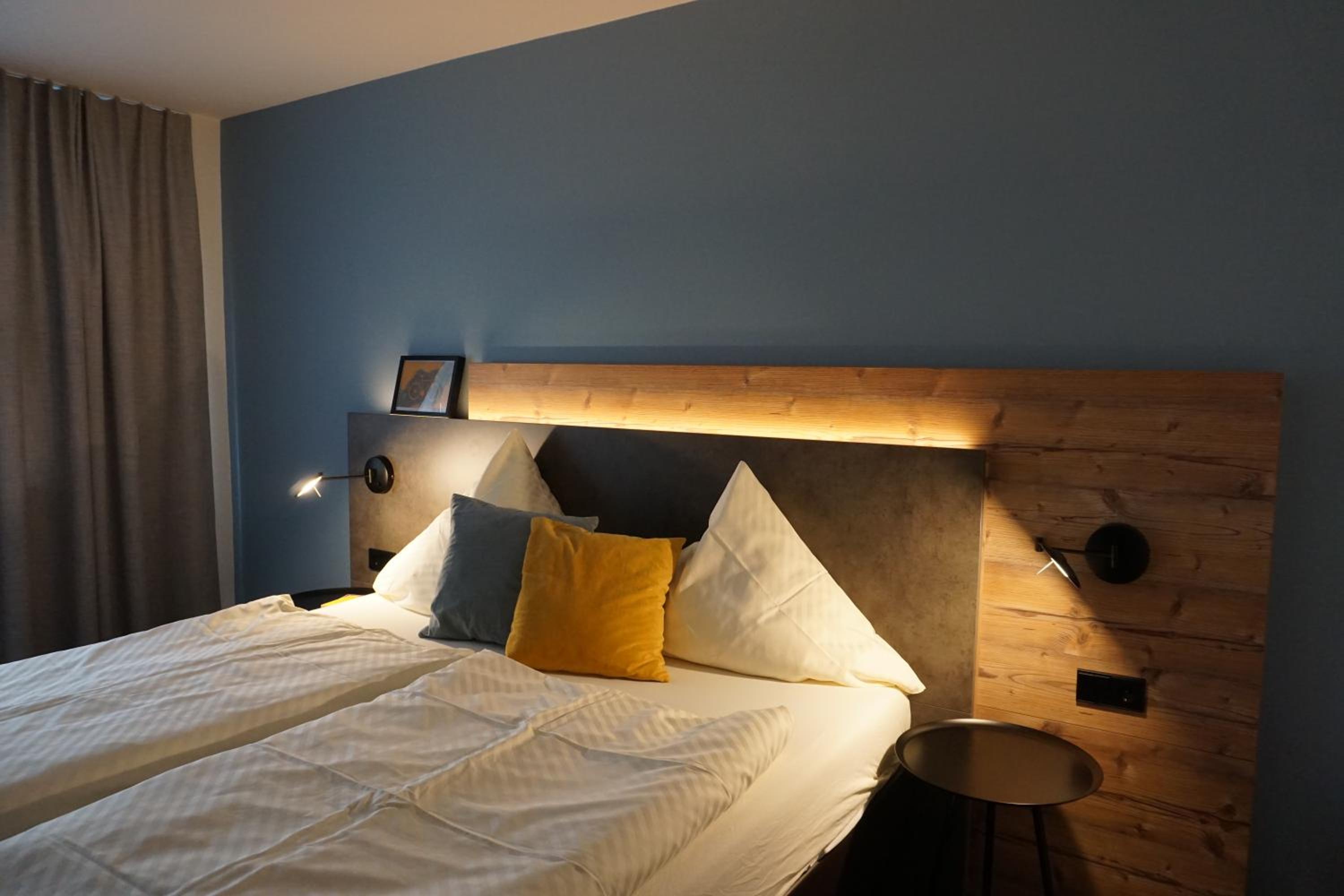 Double or Twin Room - Photo 3
