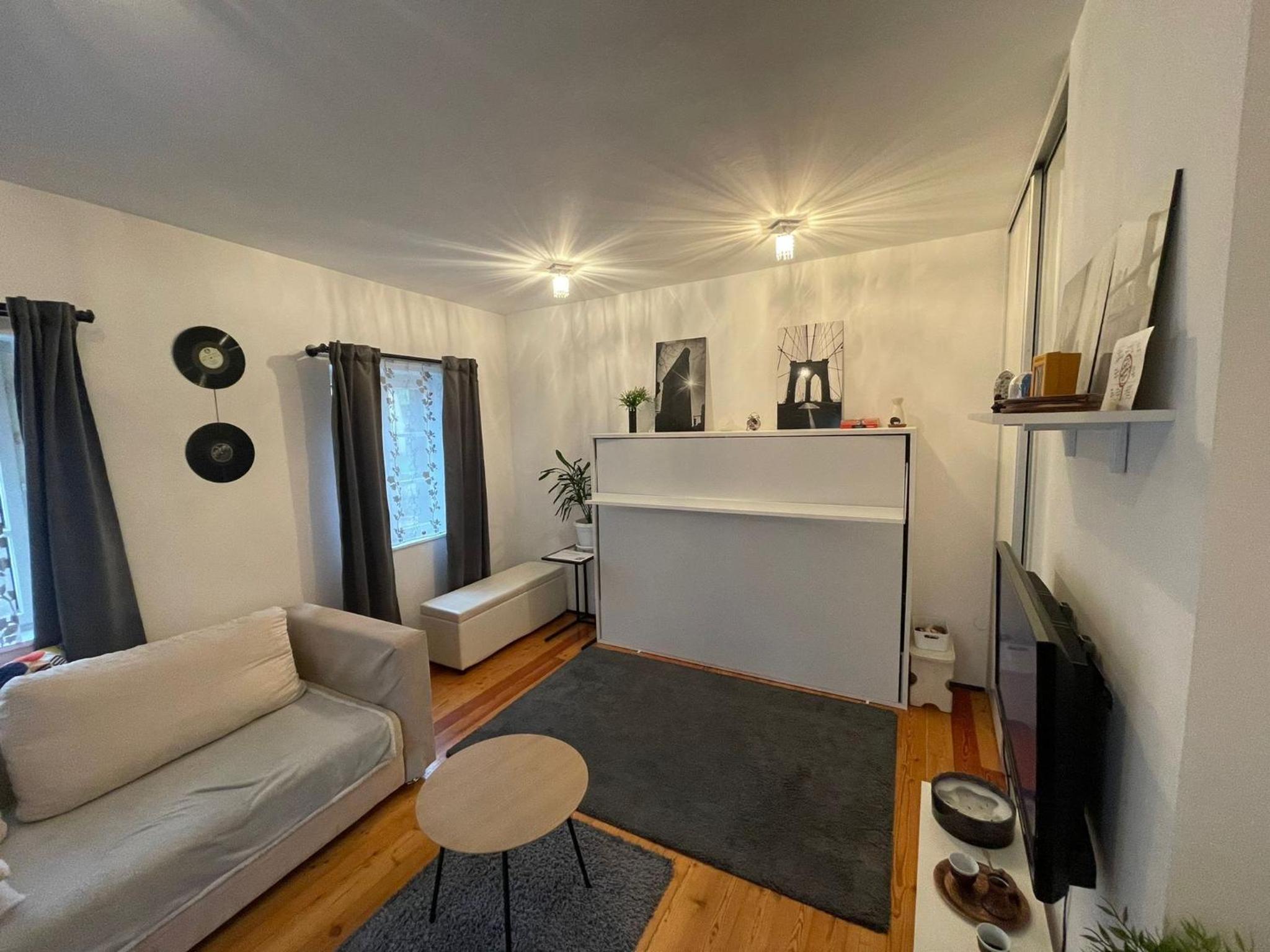 Studio Apartment