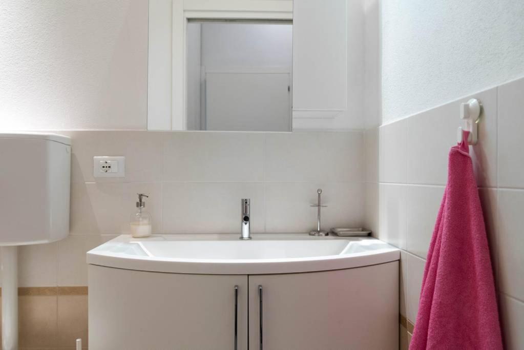 One-Bedroom House photo 3