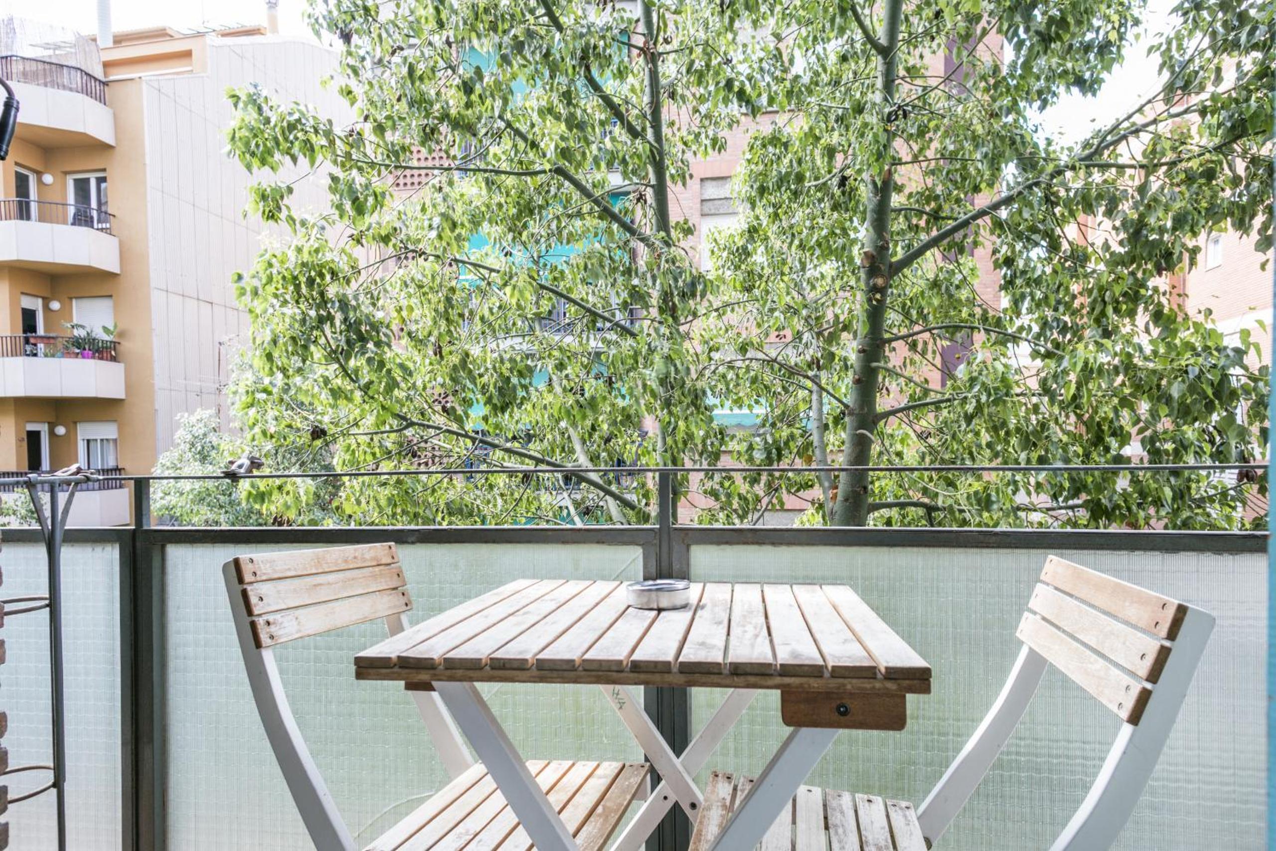Apartment with Balcony G33 photo 3