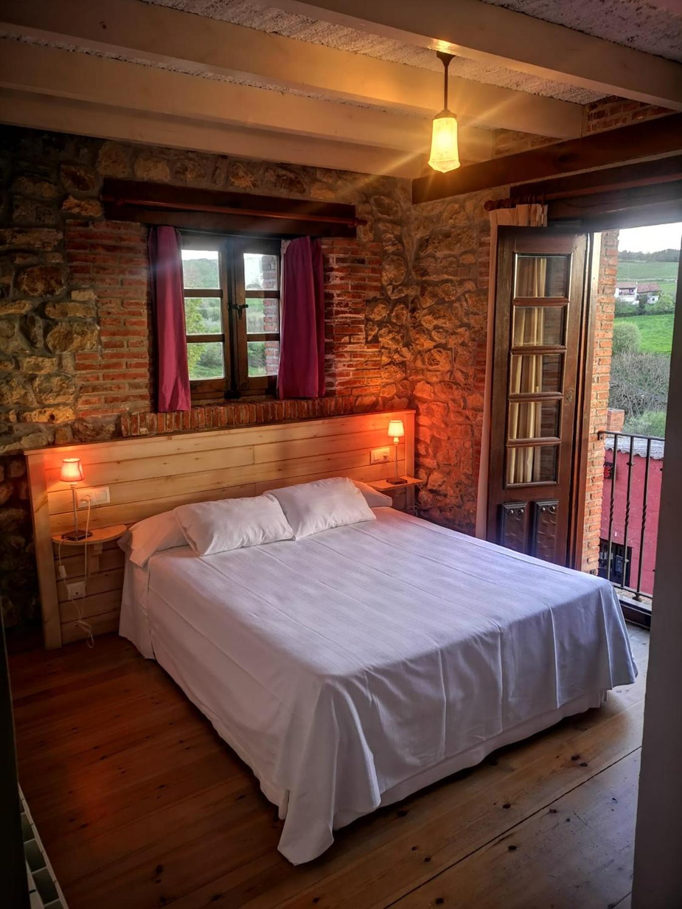 Double Room - Photo 10