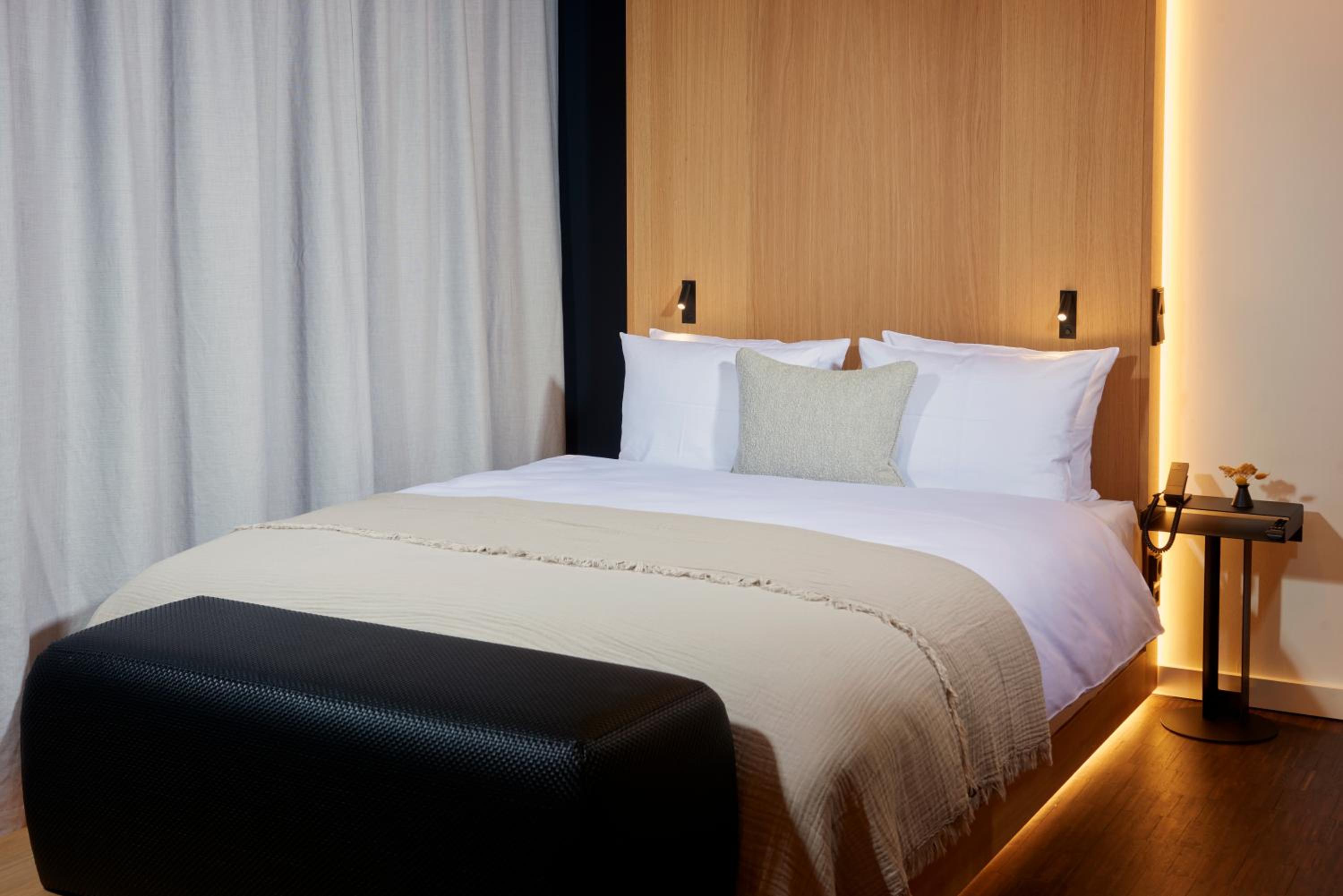 Spacious Room photo 3