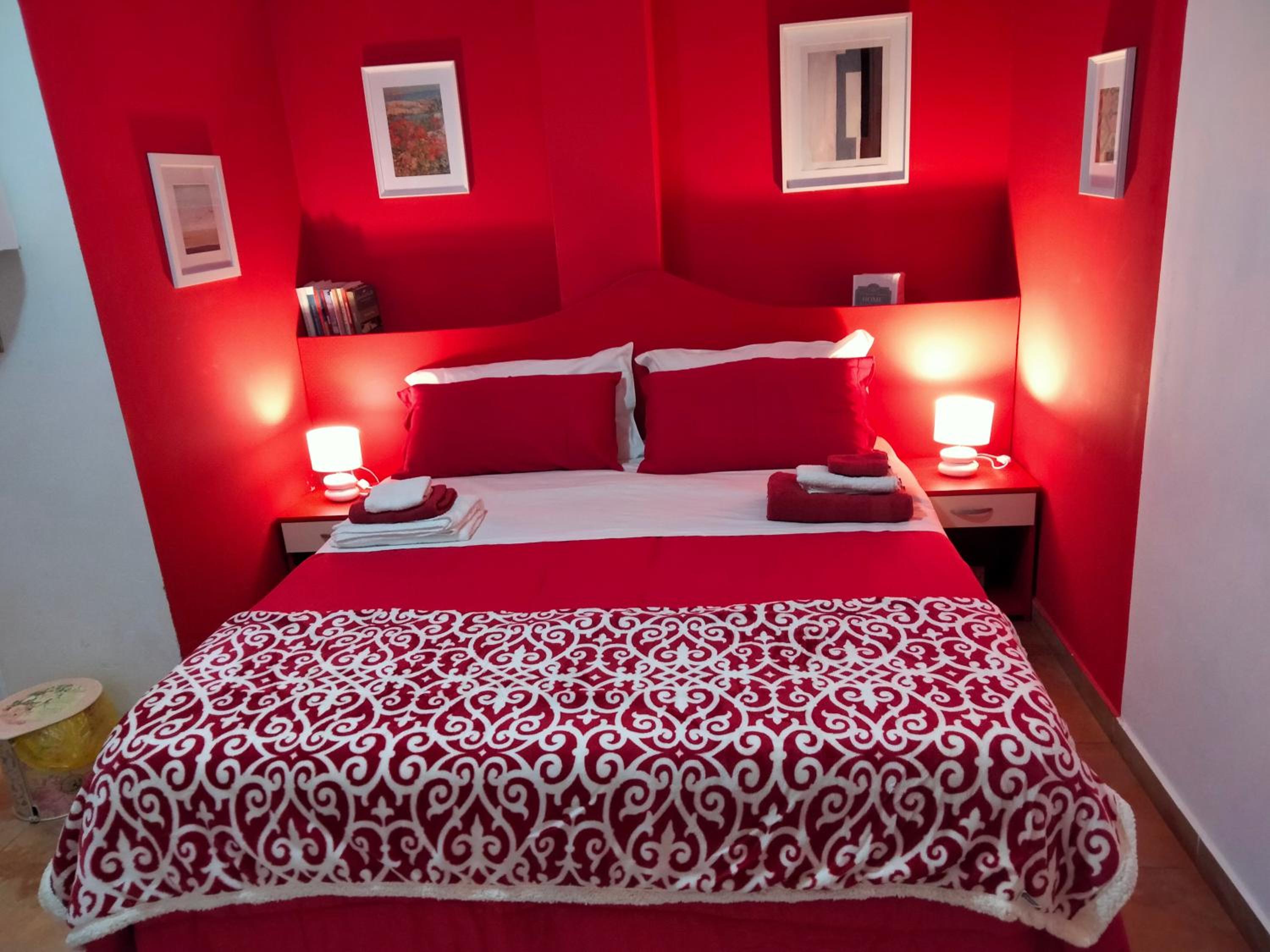 Double Room - Photo 2