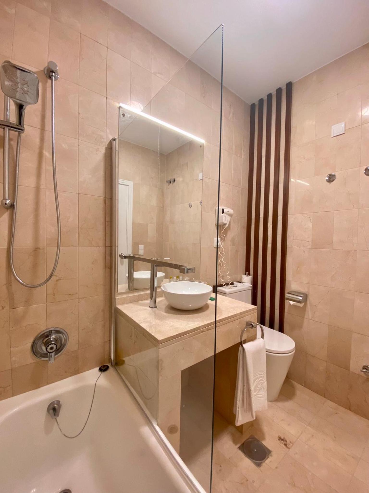 Triple Room - Photo 4