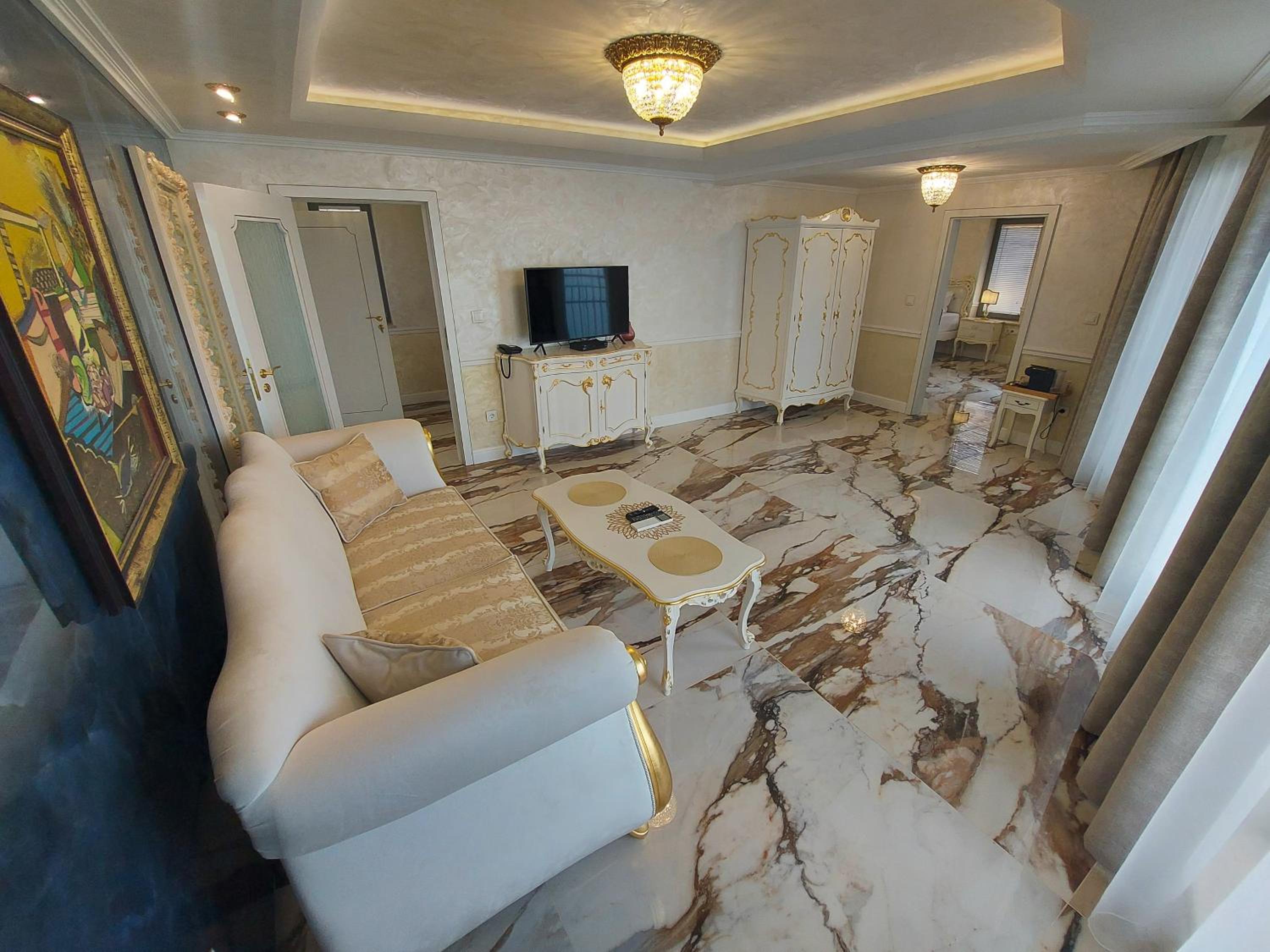 Superior Suite
