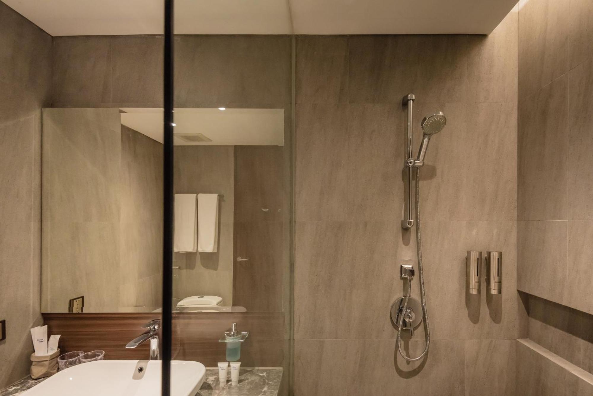 Superior Double Room - Photo 6
