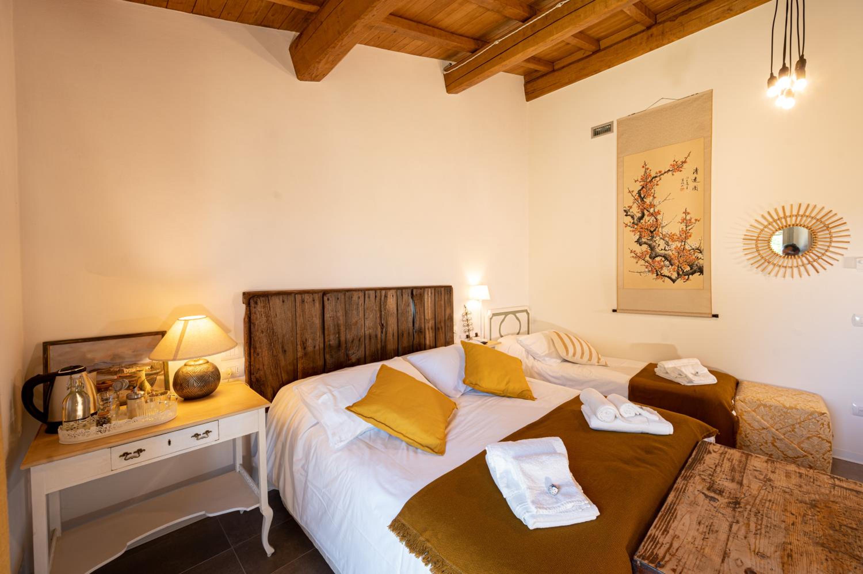 Triple Room with Private Bathroom photo 2