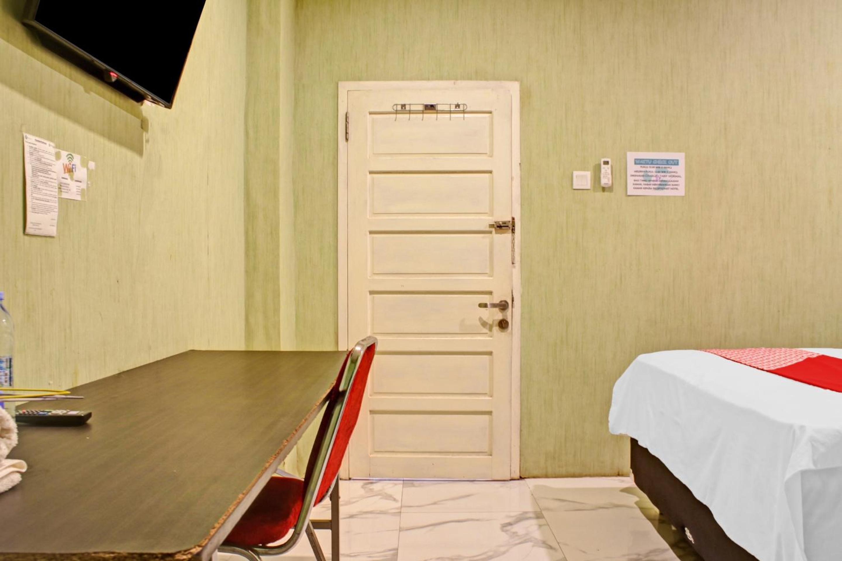 Standard Double Room - Photo 3