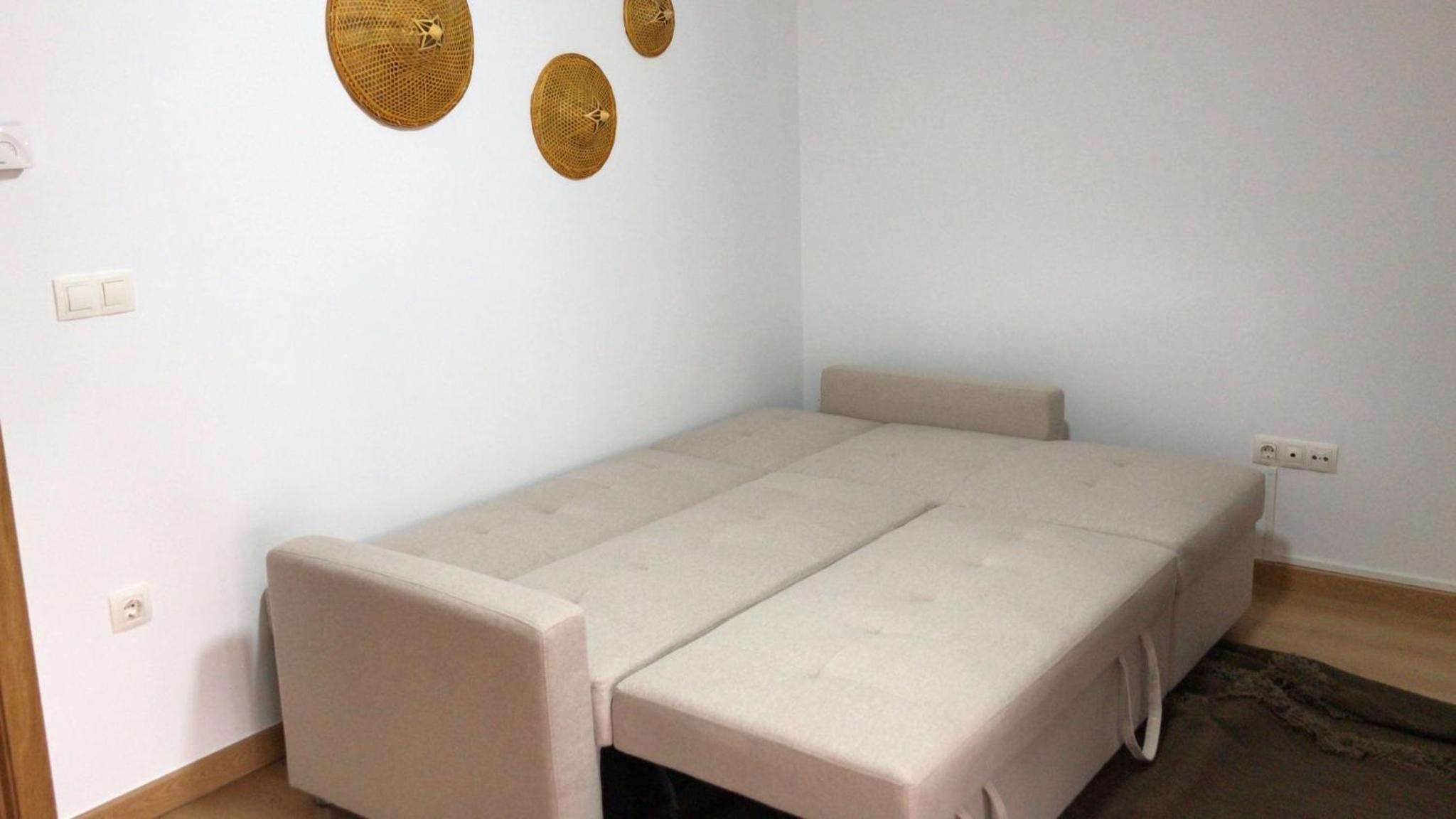 One-Bedroom Apartment photo 2