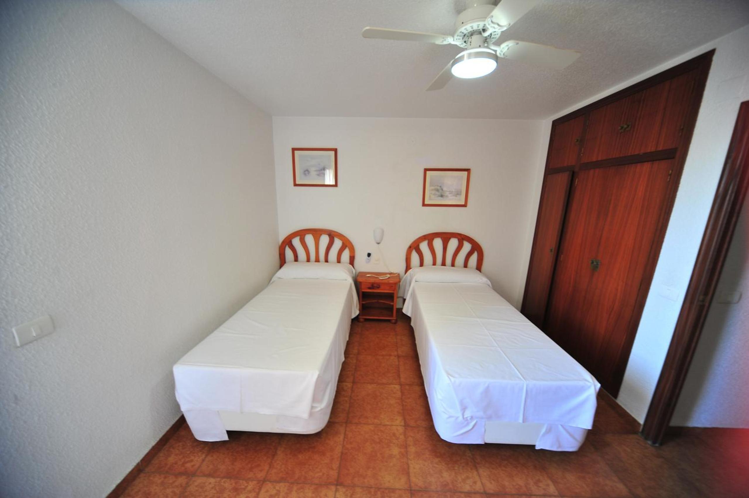 Two-Bedroom Bungalow photo 3