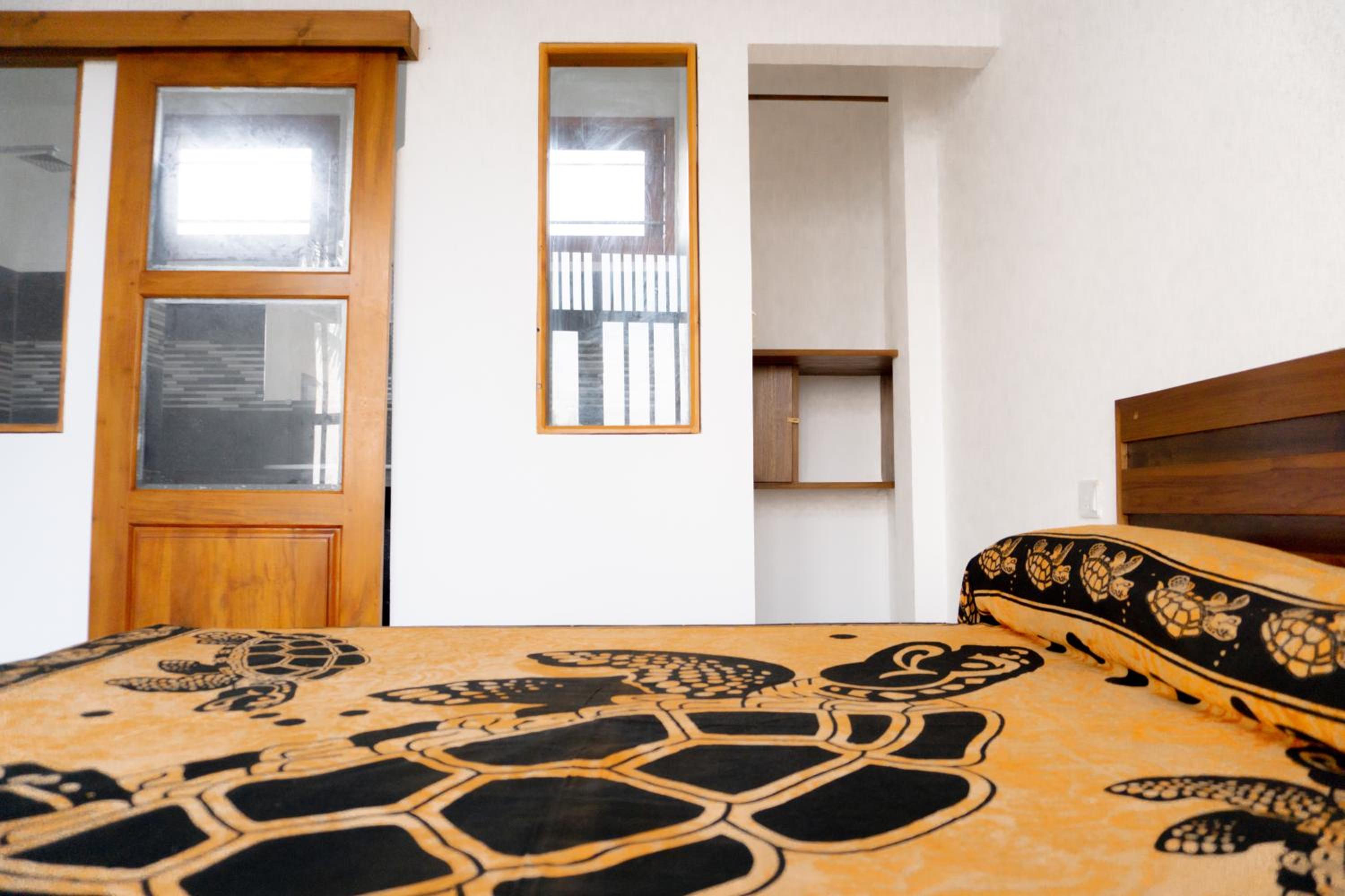 Deluxe Double Room with Balcony and Sea View