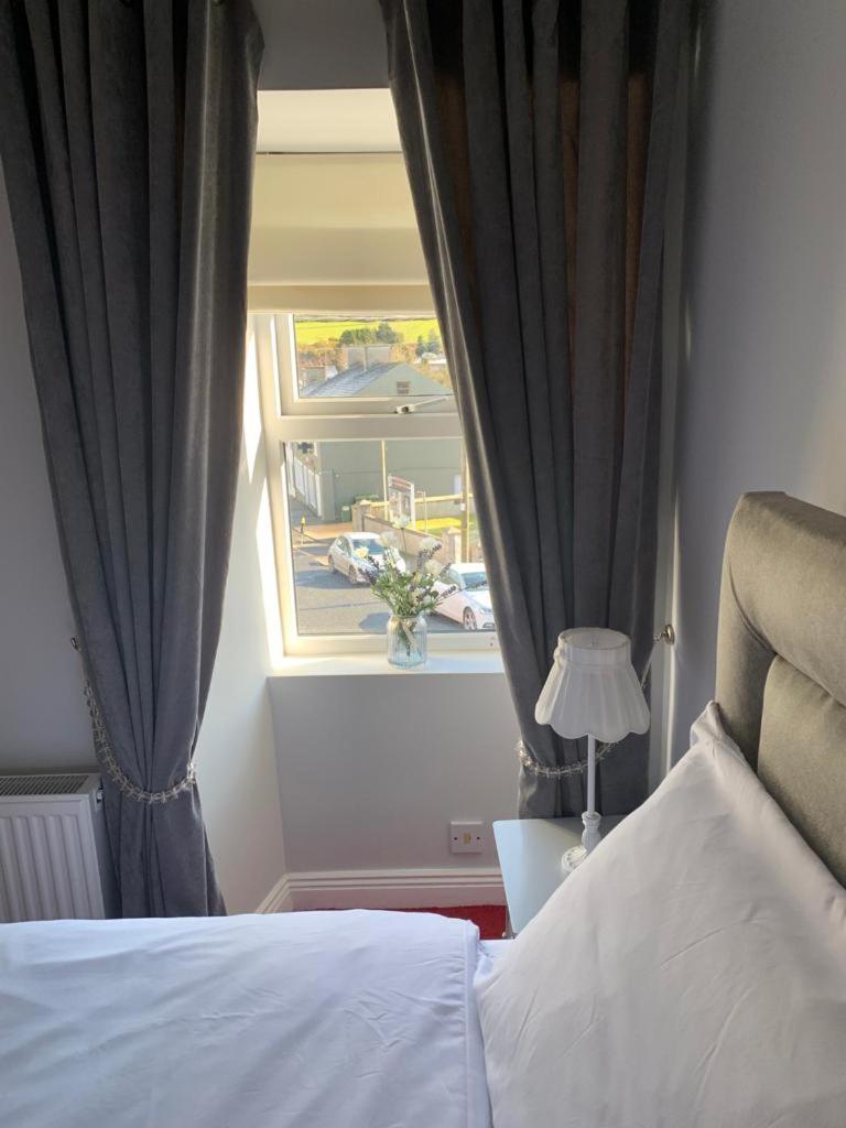 Double Room with Private Bathroom - Photo 6