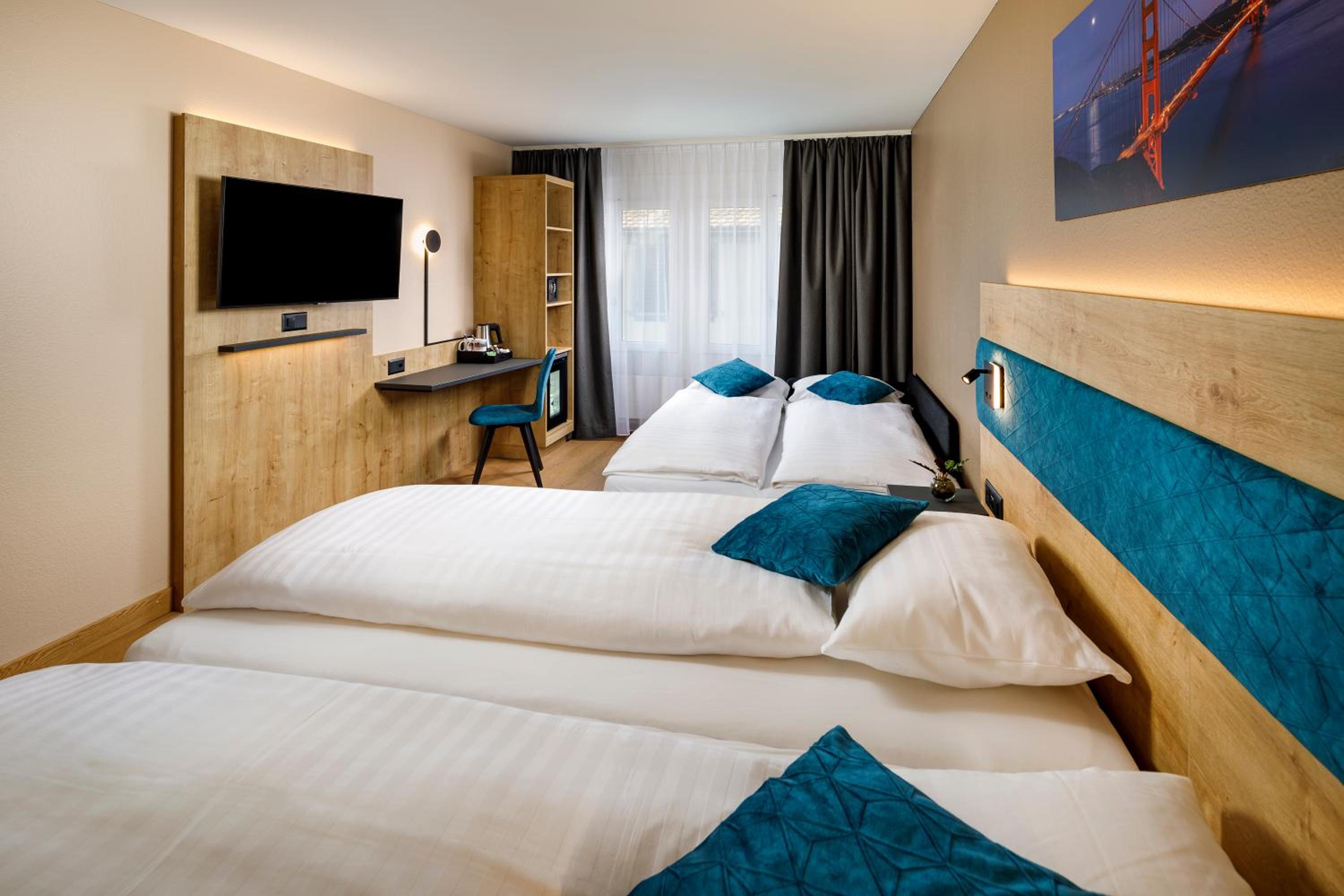 Comfort Quadruple Room