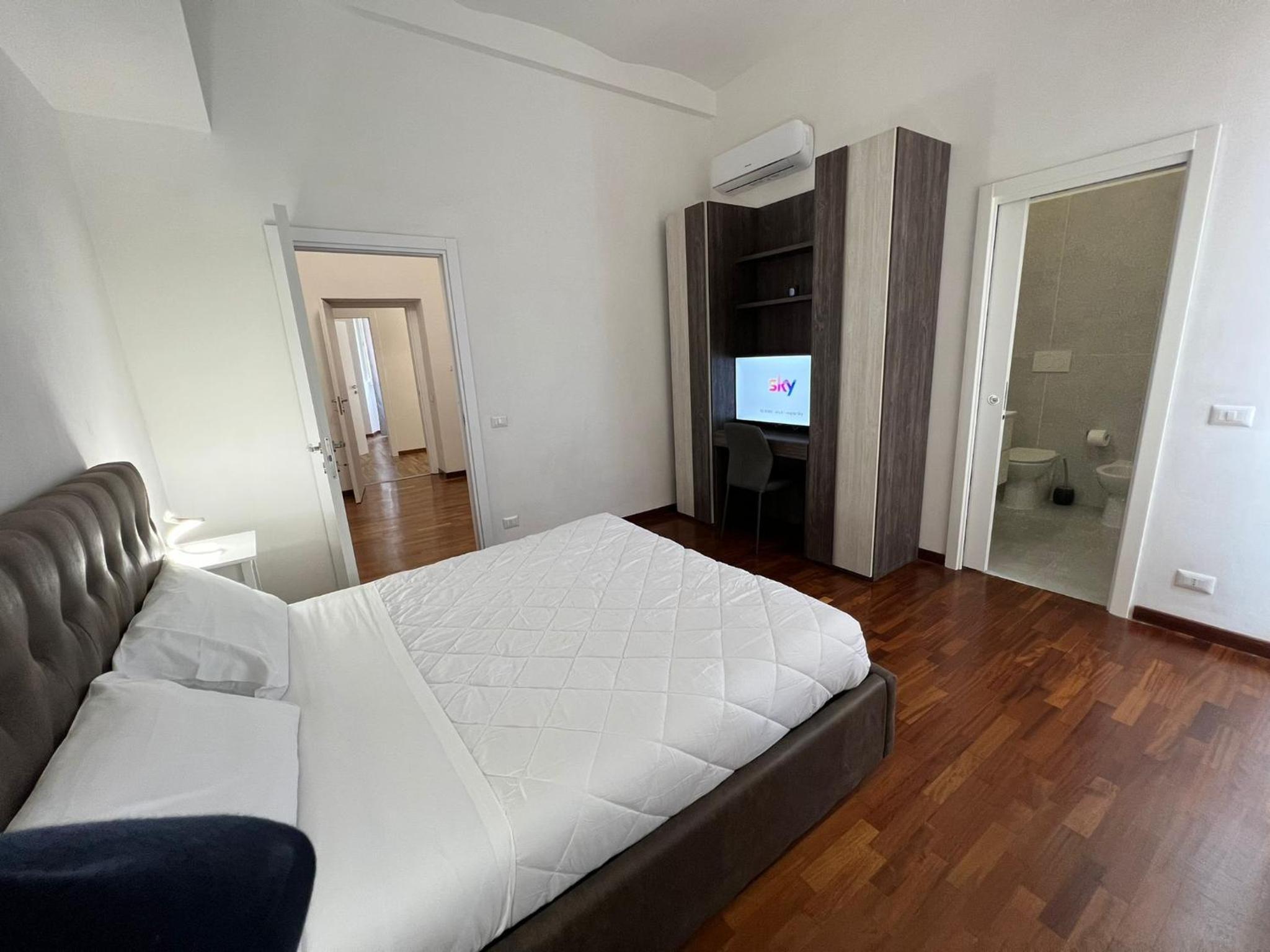 Two-Bedroom House photo 3