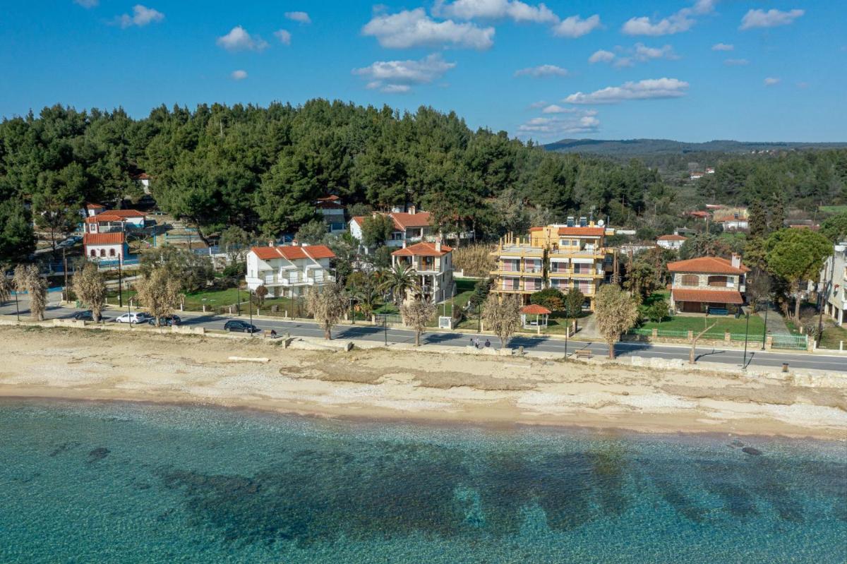 Villa photo 1