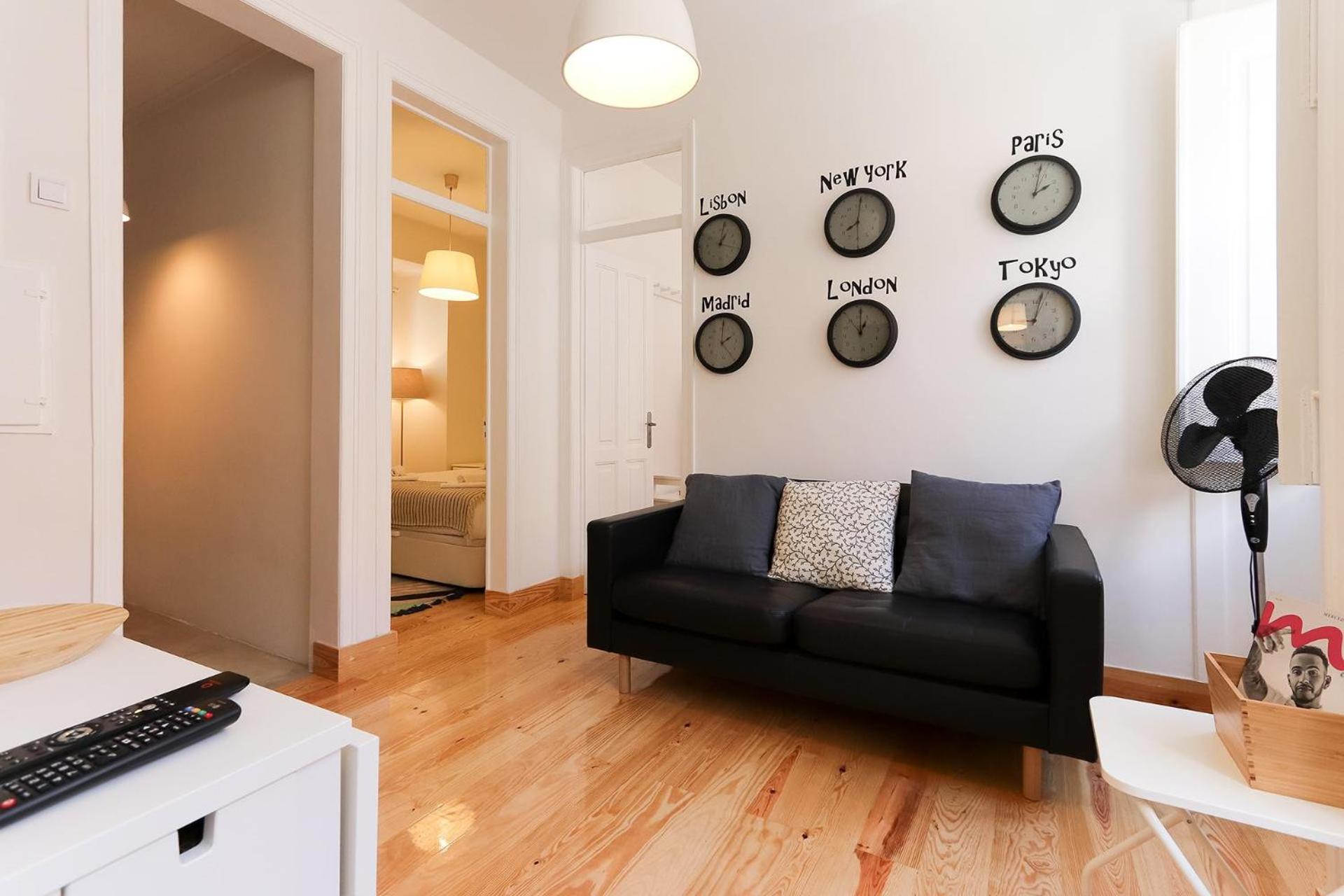 Three-Bedroom Apartment photo 3