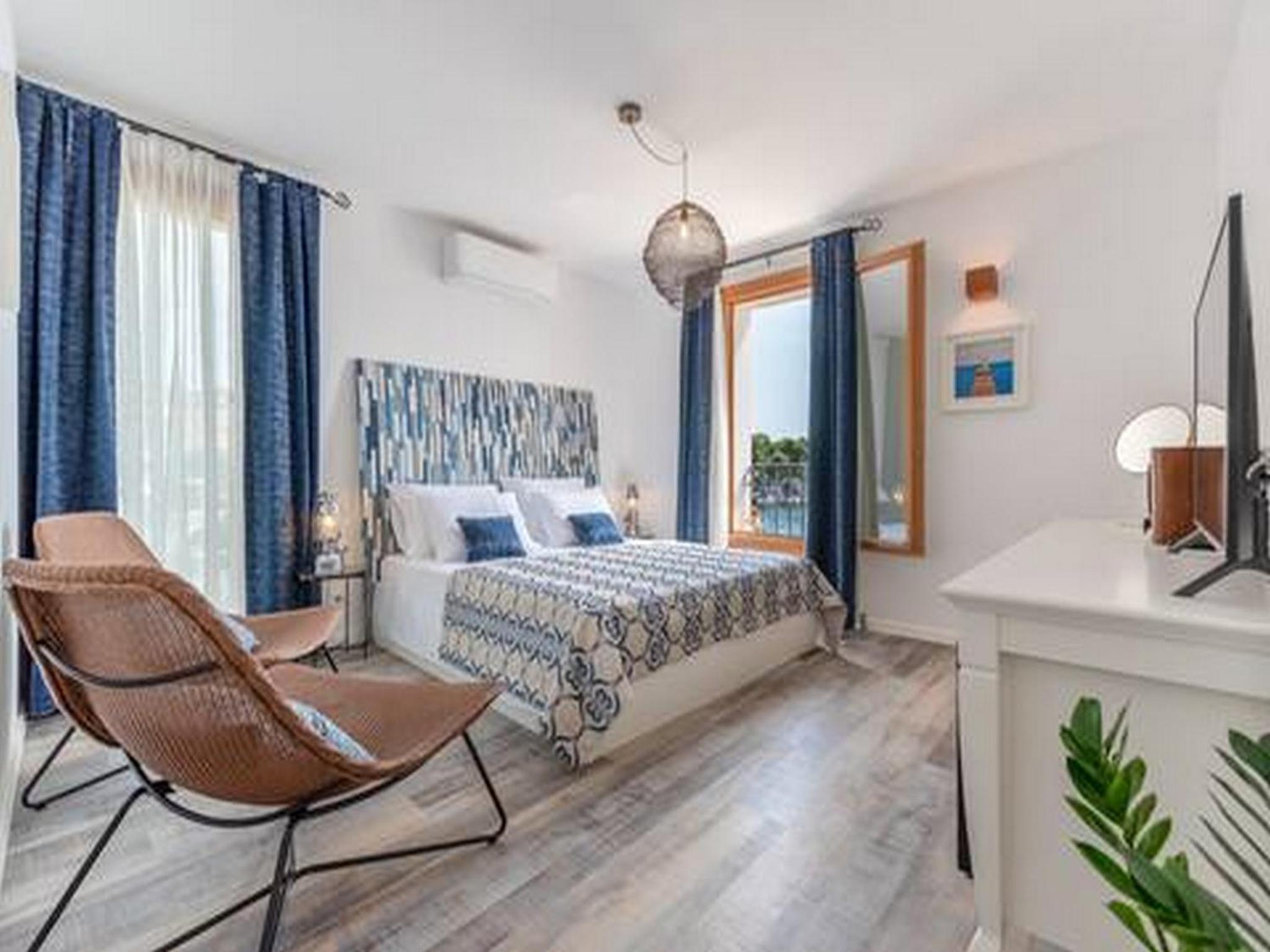 Luxury Double Room with Sea View