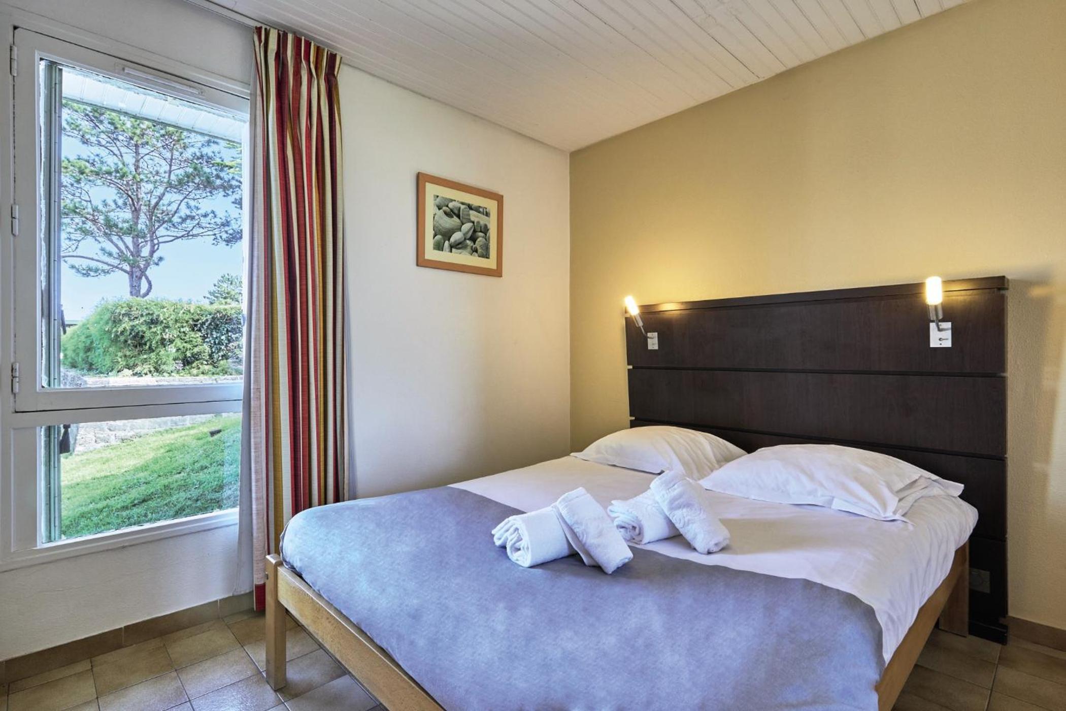 One-Bedroom Bungalow