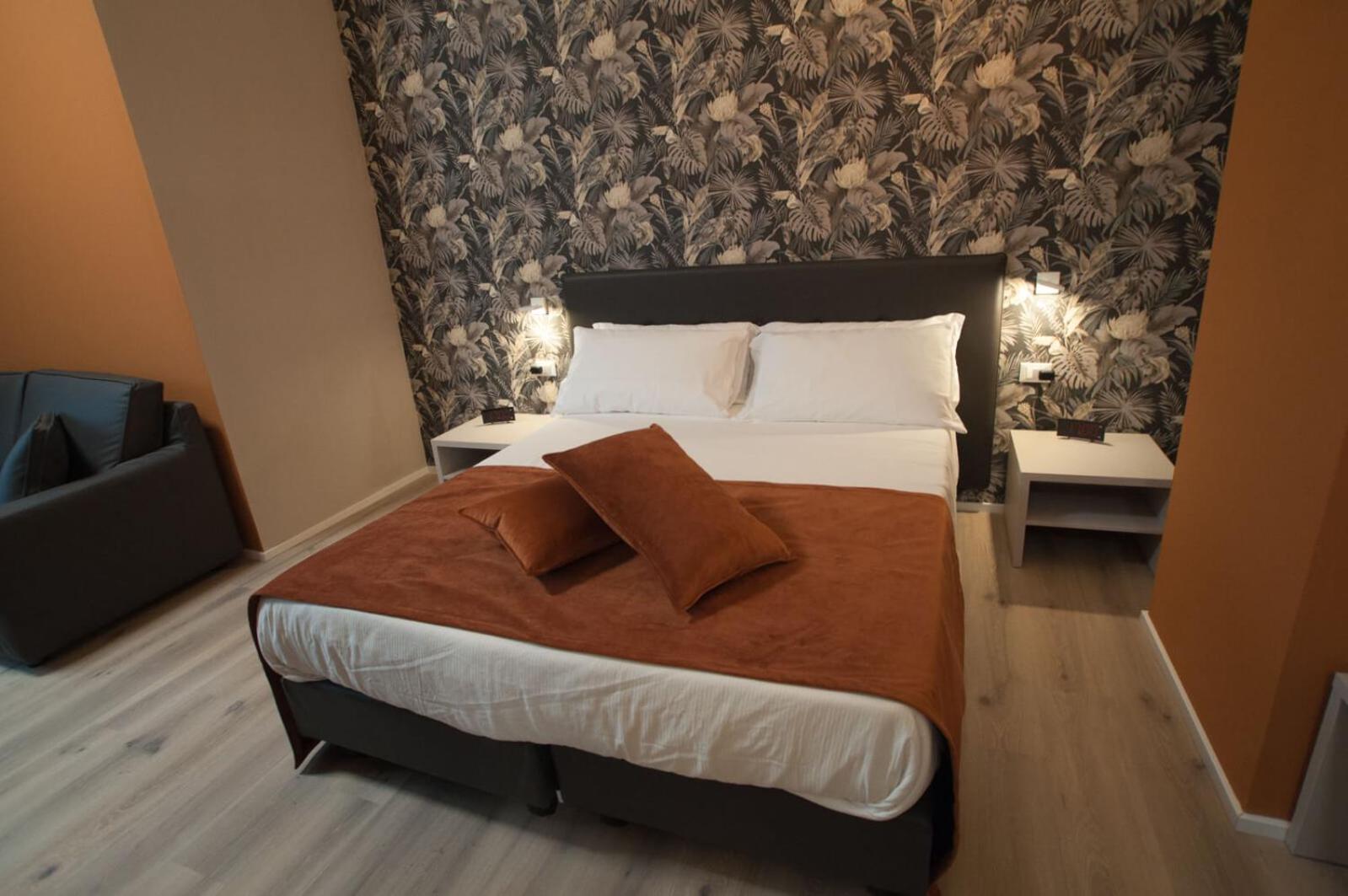 One-Bedroom Apartment (Annex)