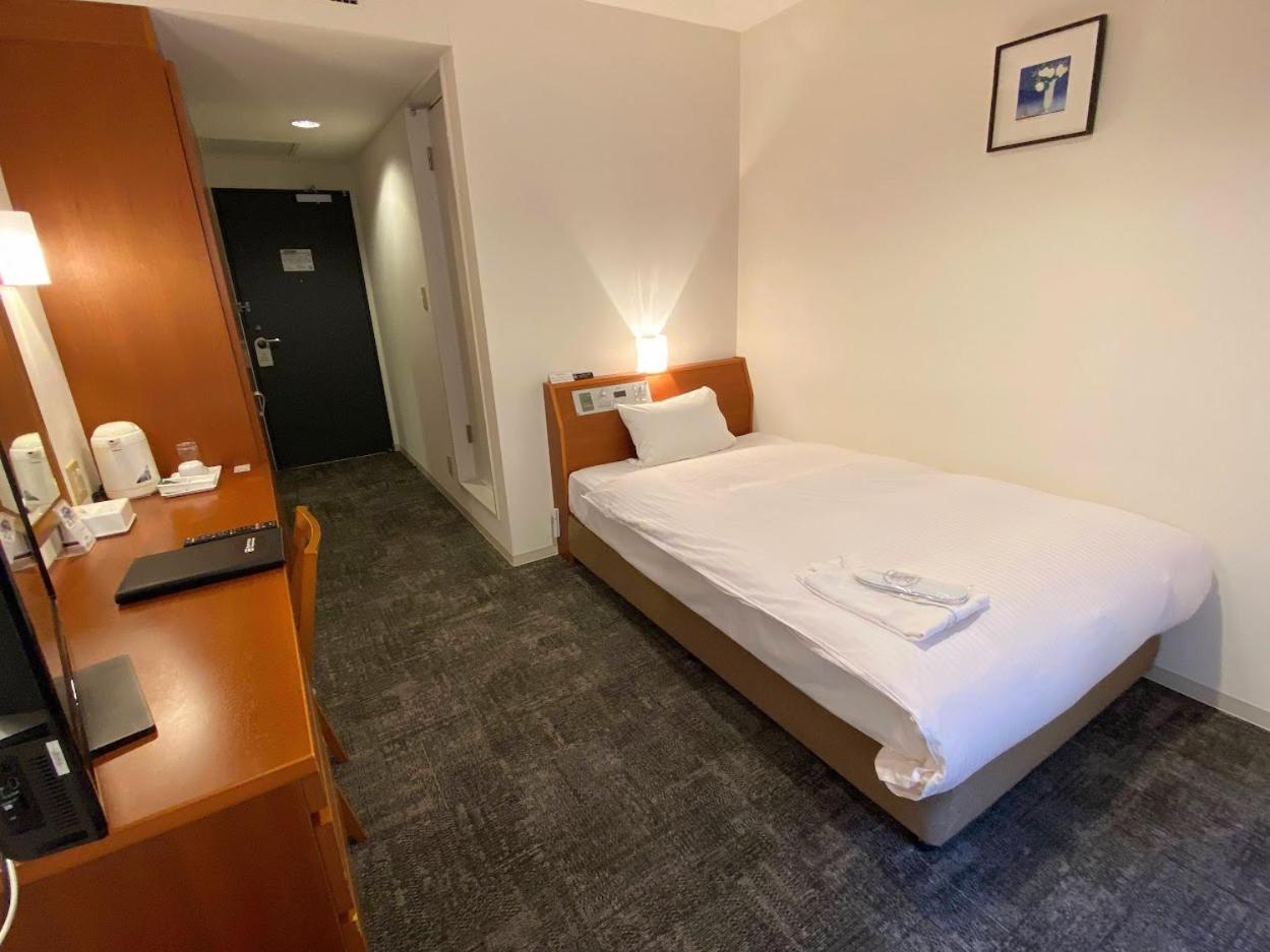 Single Room - Non-Smoking photo 1