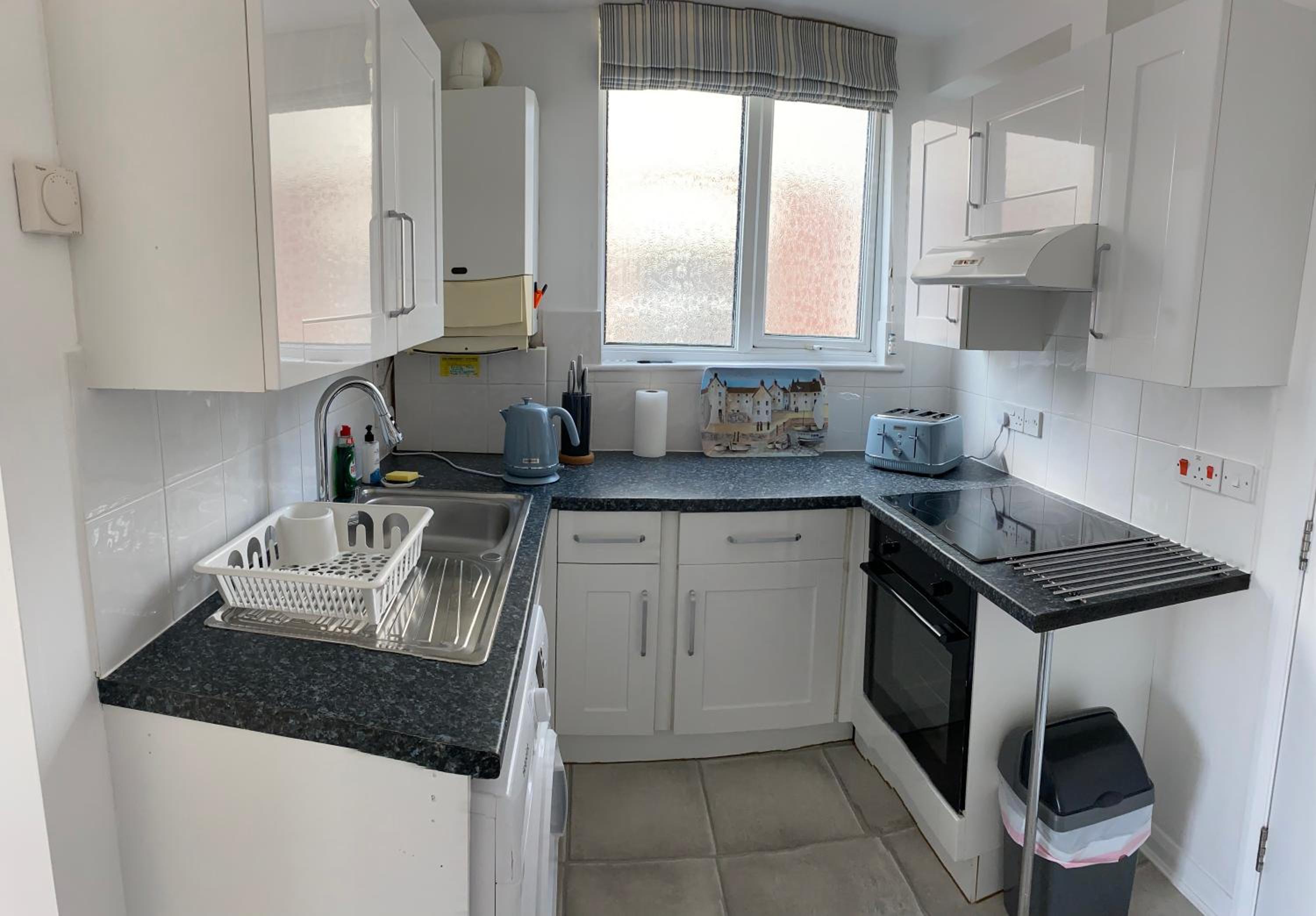 One-Bedroom Apartment - Photo 25