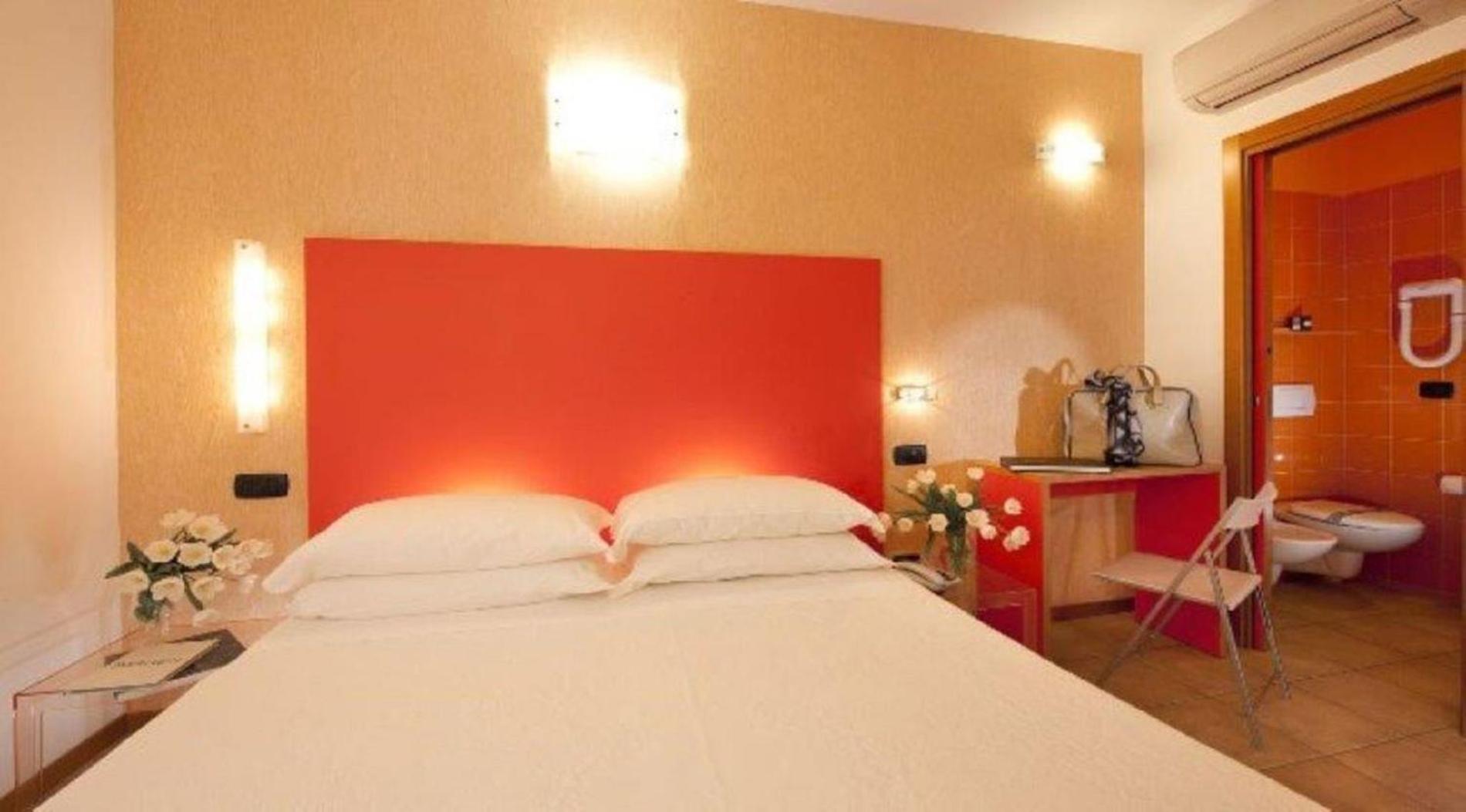 Economy Double or Twin Room